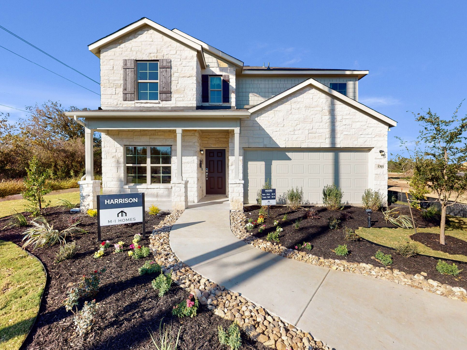 Front Exterior:Front Exterior
