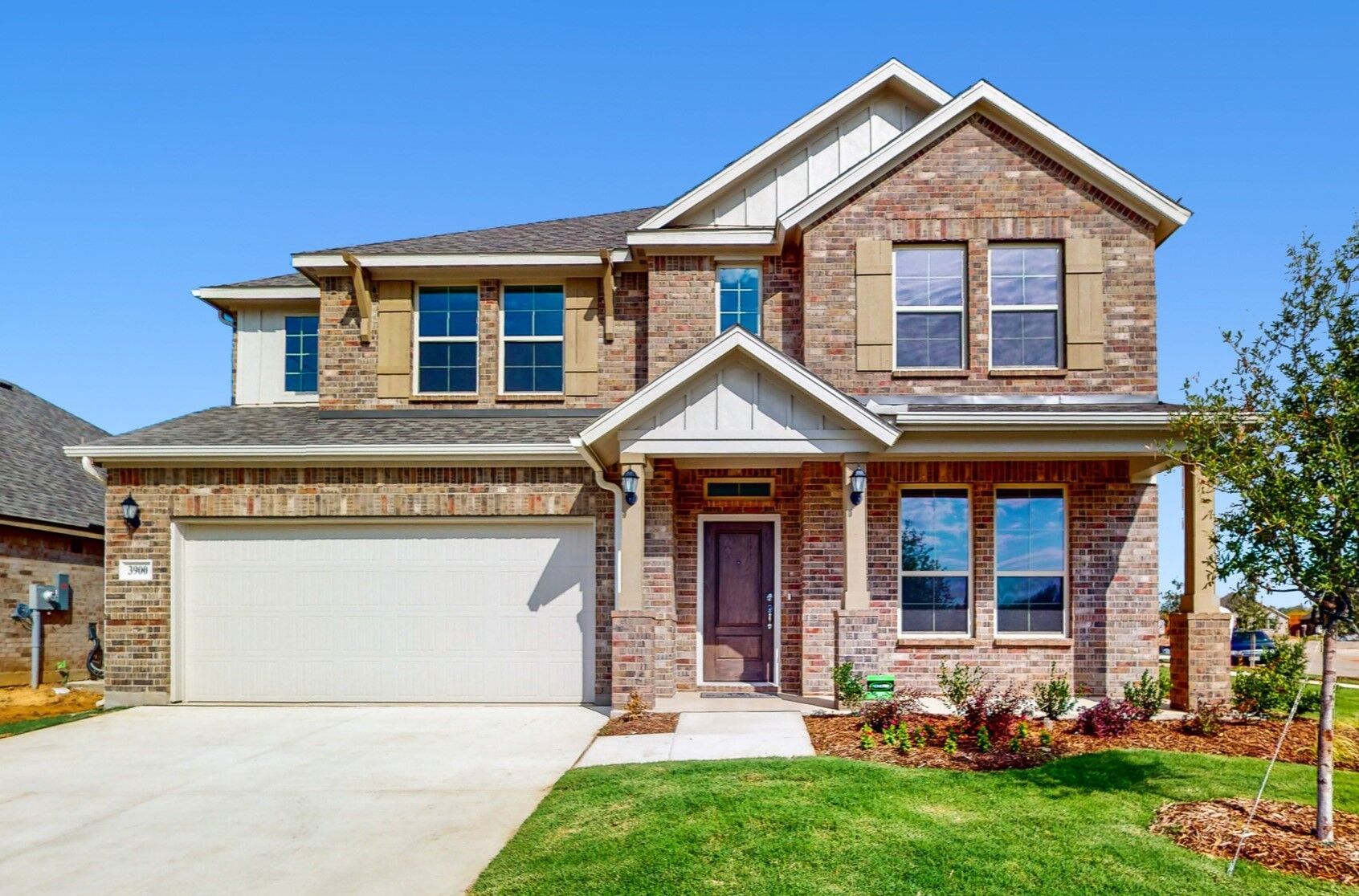 Exterior:Exterior - Representational Photo