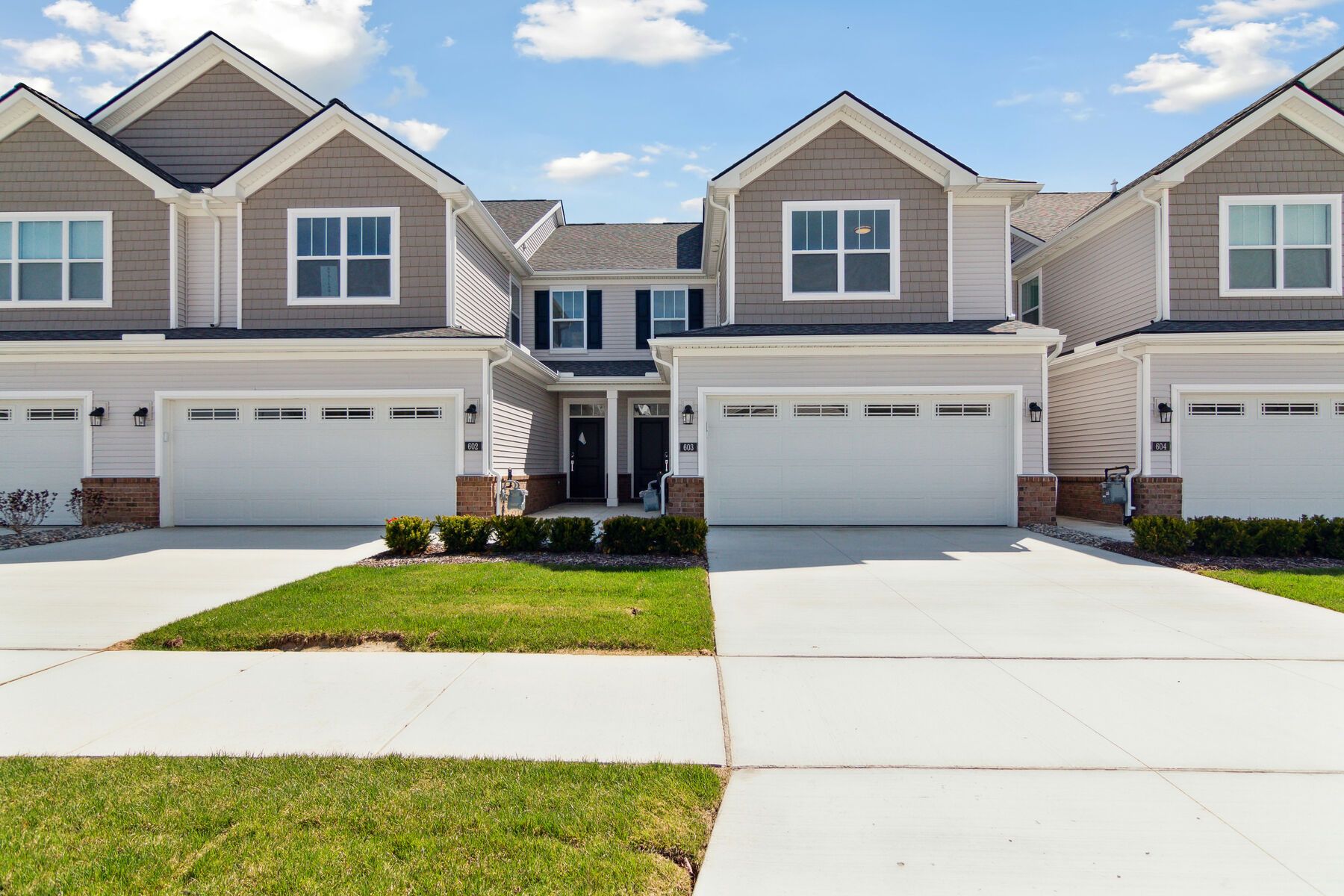 Front Exterior:Front Exterior
