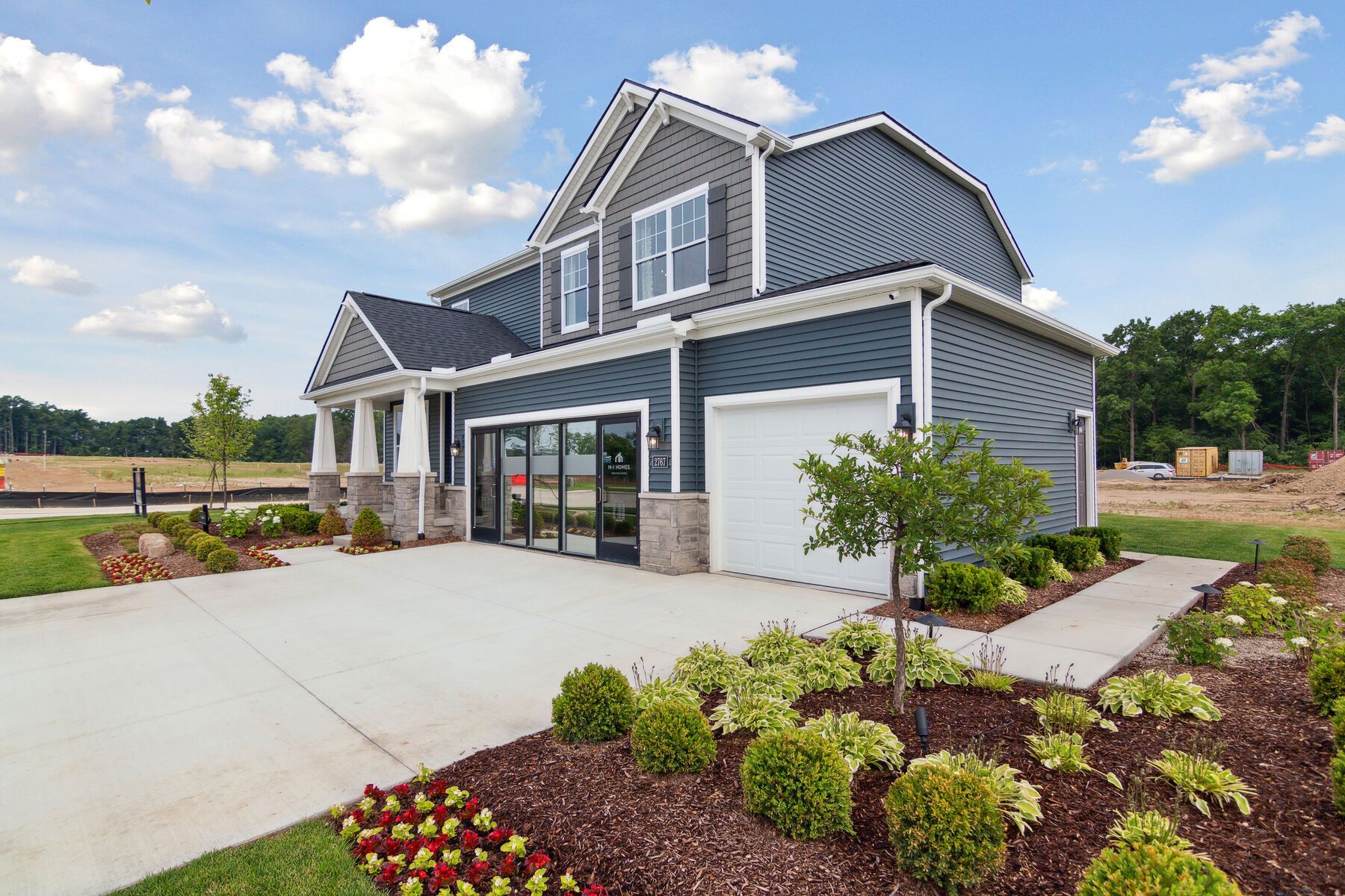 Front Exterior:Front Exterior