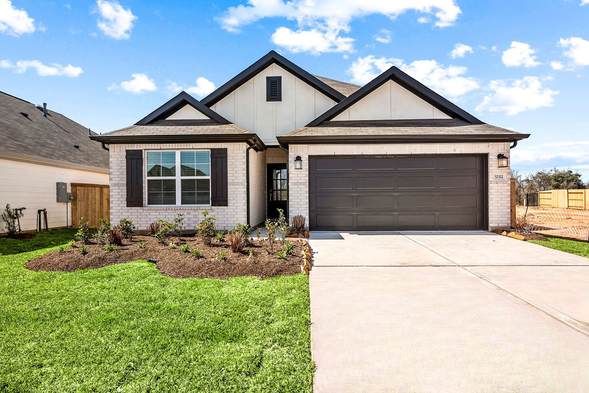 Front Exterior:Front Exterior