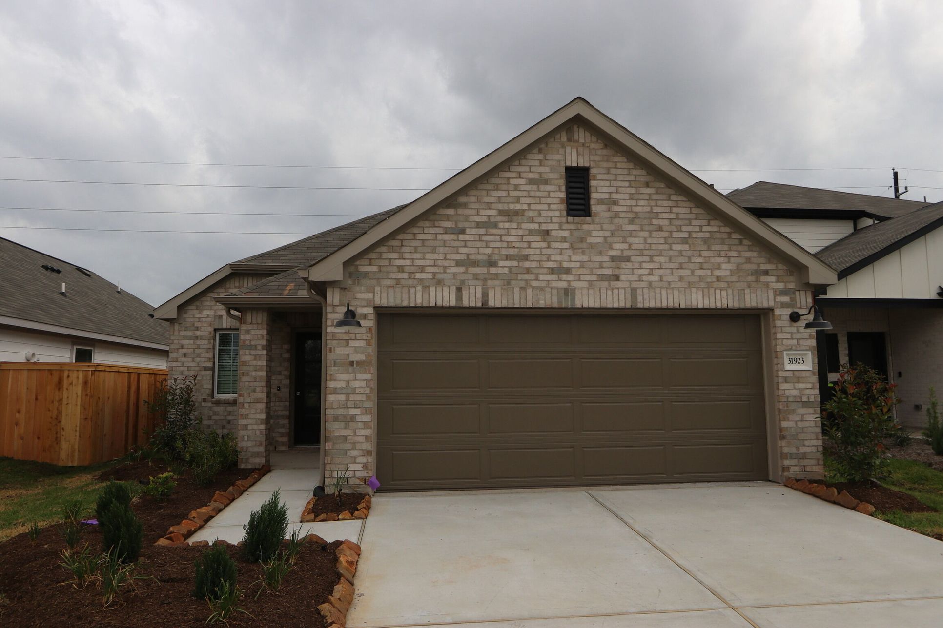 Front Exterior:Front Exterior