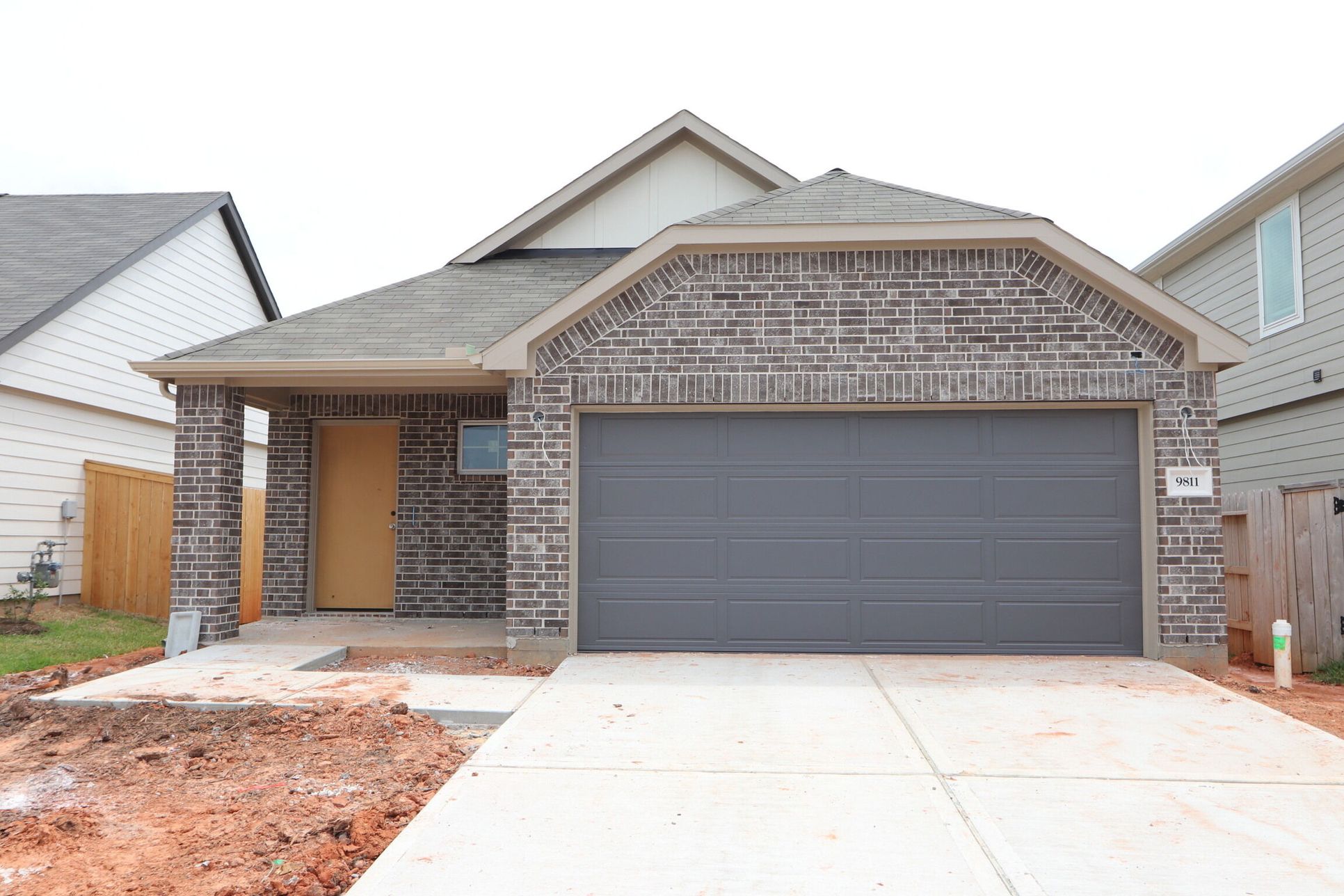 Front Exterior:Front Exterior