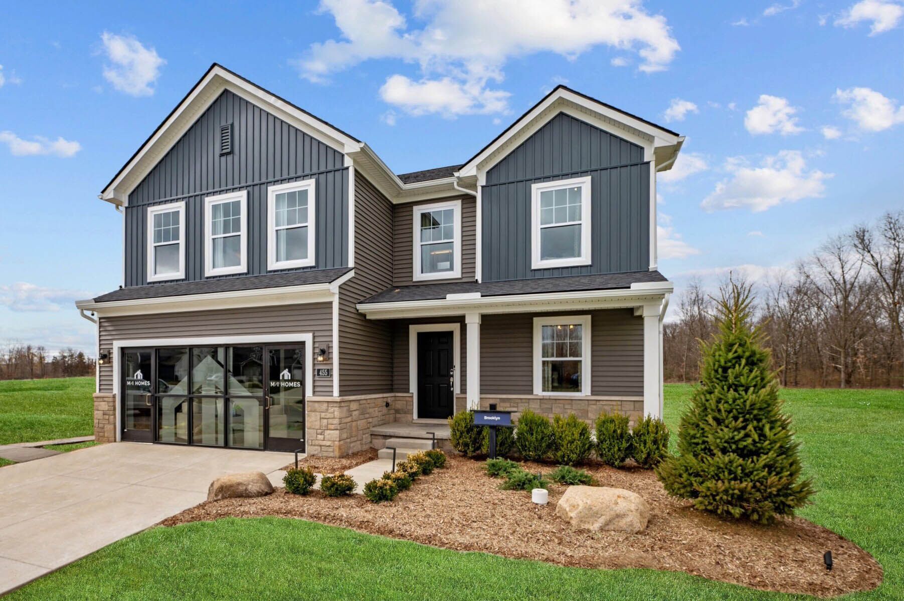 Front Exterior:Front Exterior