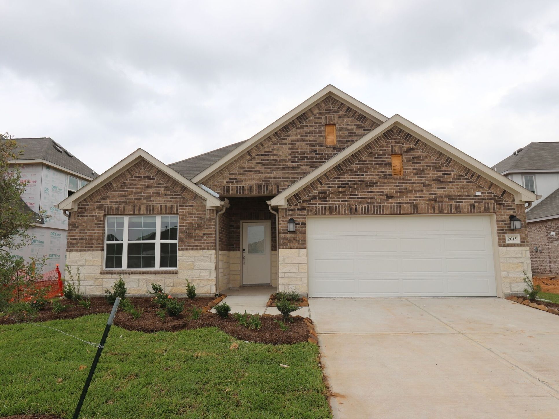Front Exterior:Front Exterior