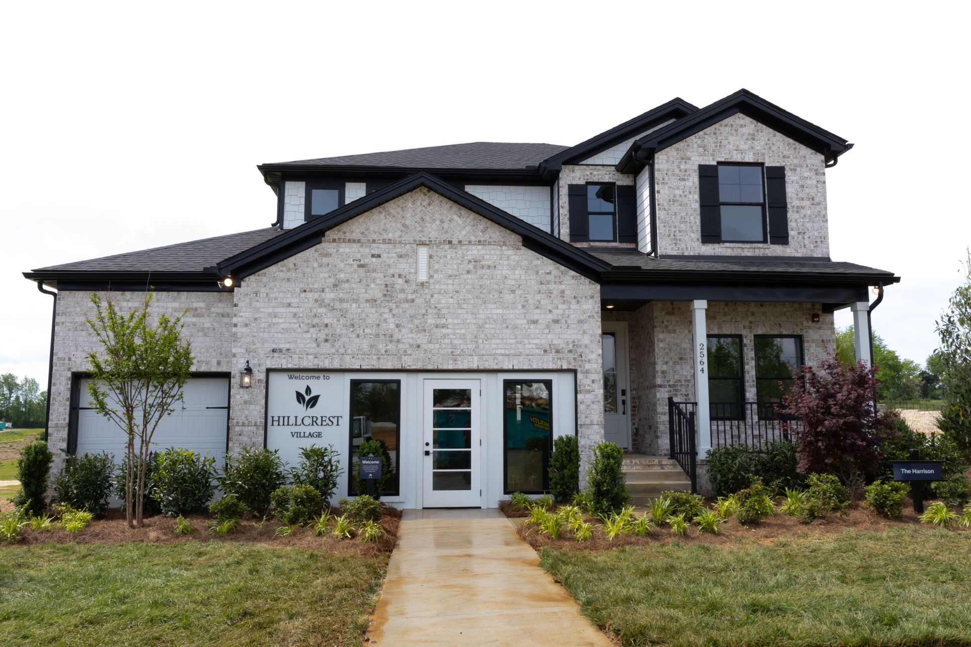 Front Exterior:Front Exterior