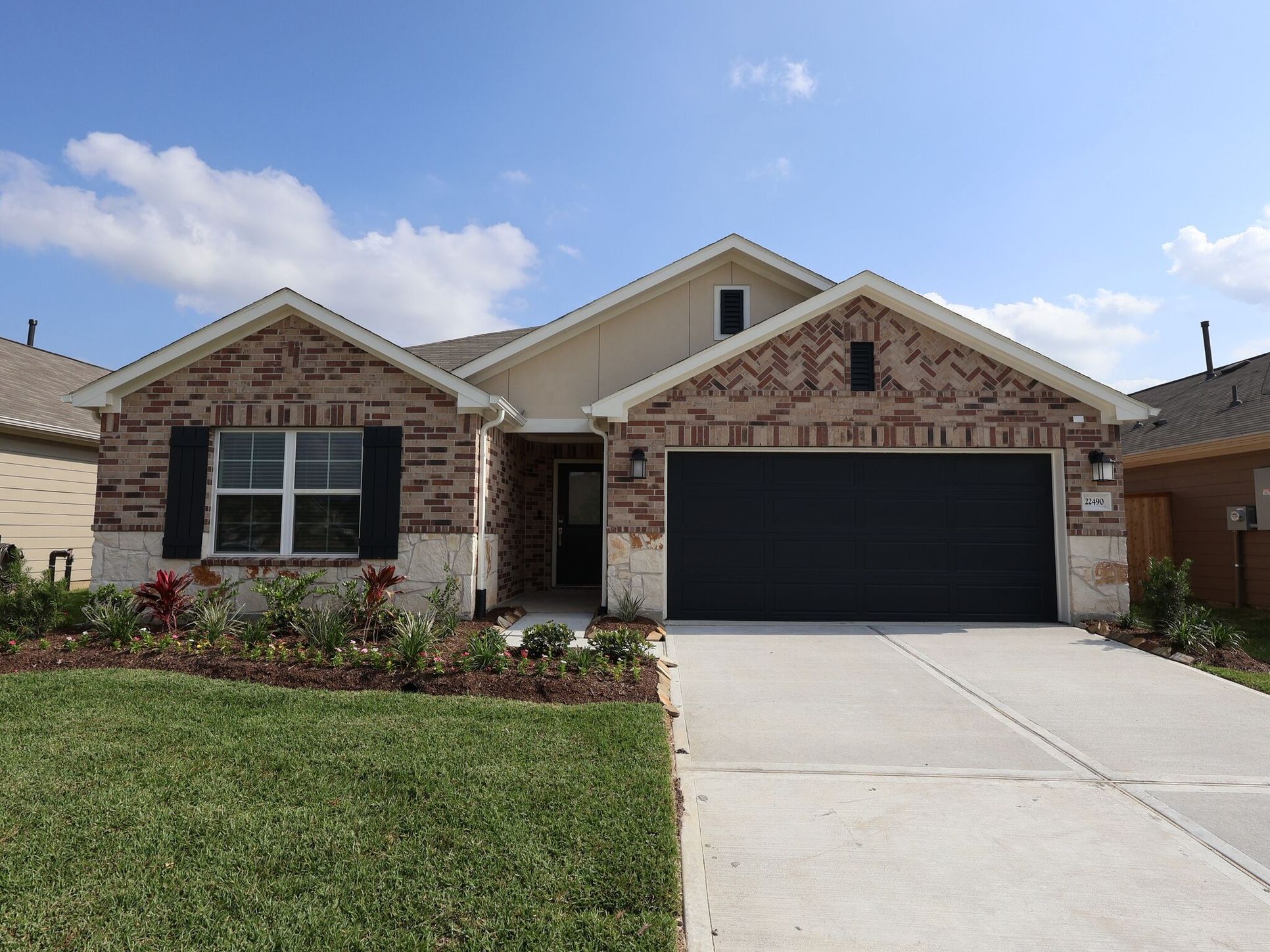 Front Exterior:Front Exterior