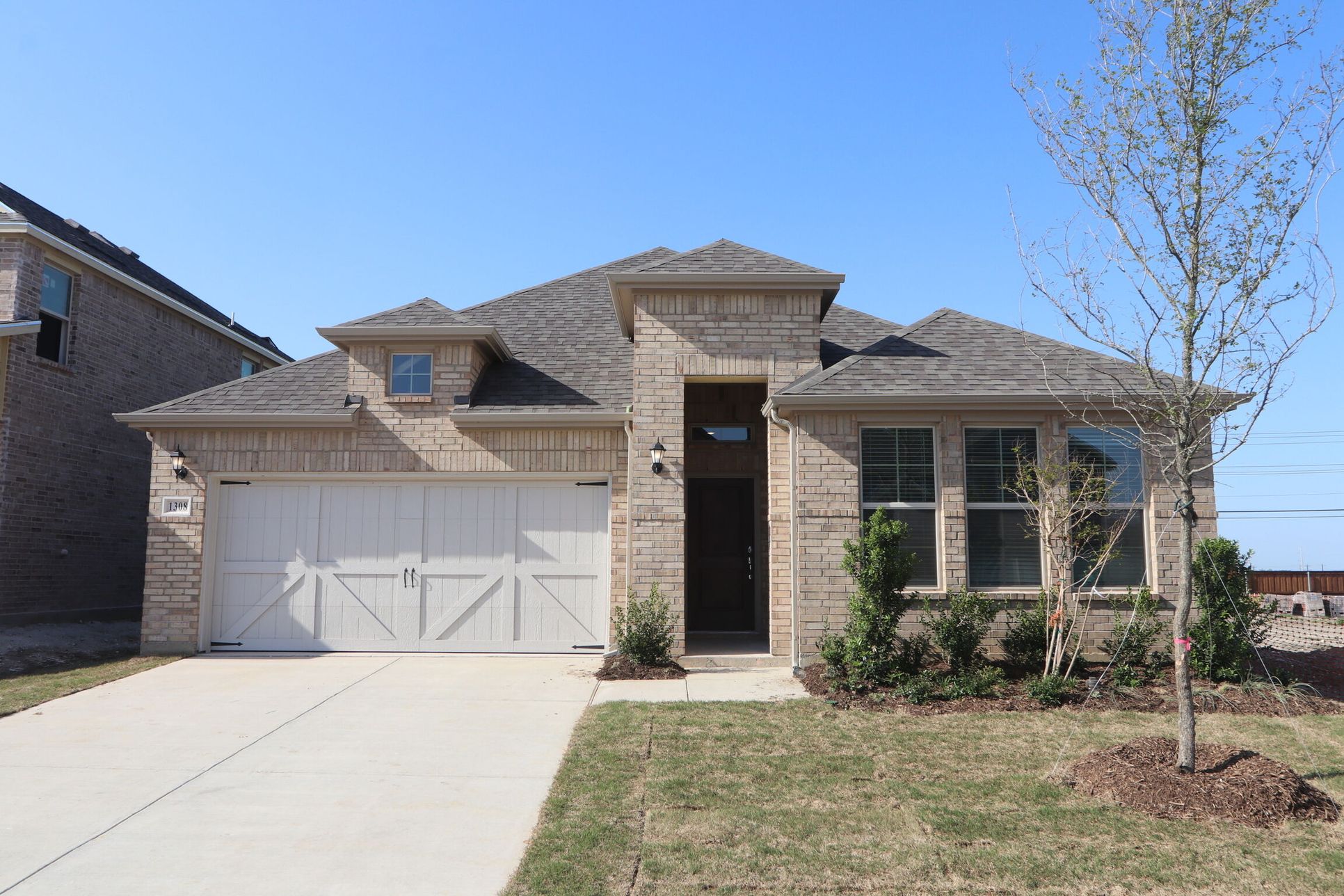 Front Exterior:Front Exterior