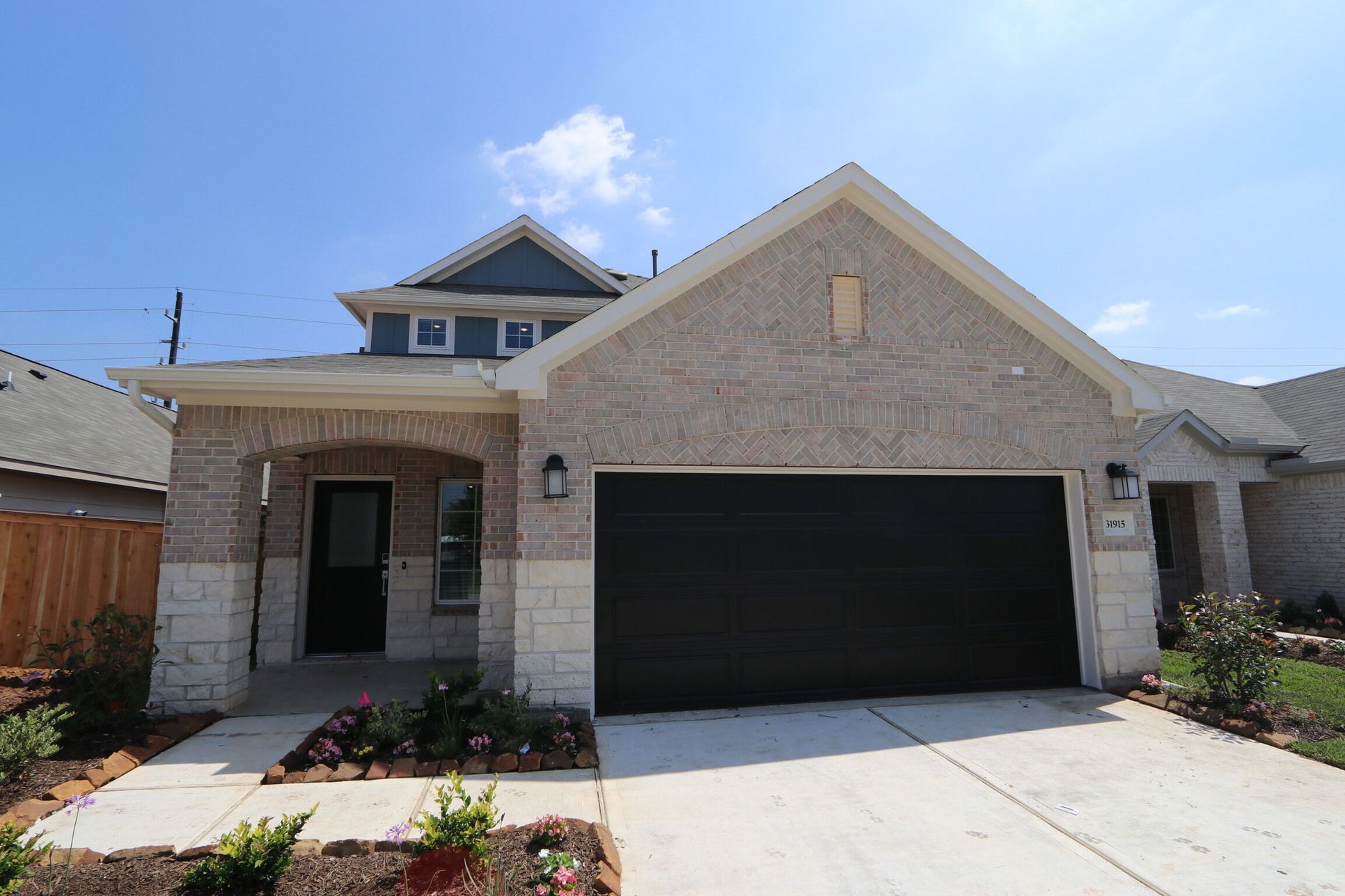 Front Exterior:Front Exterior