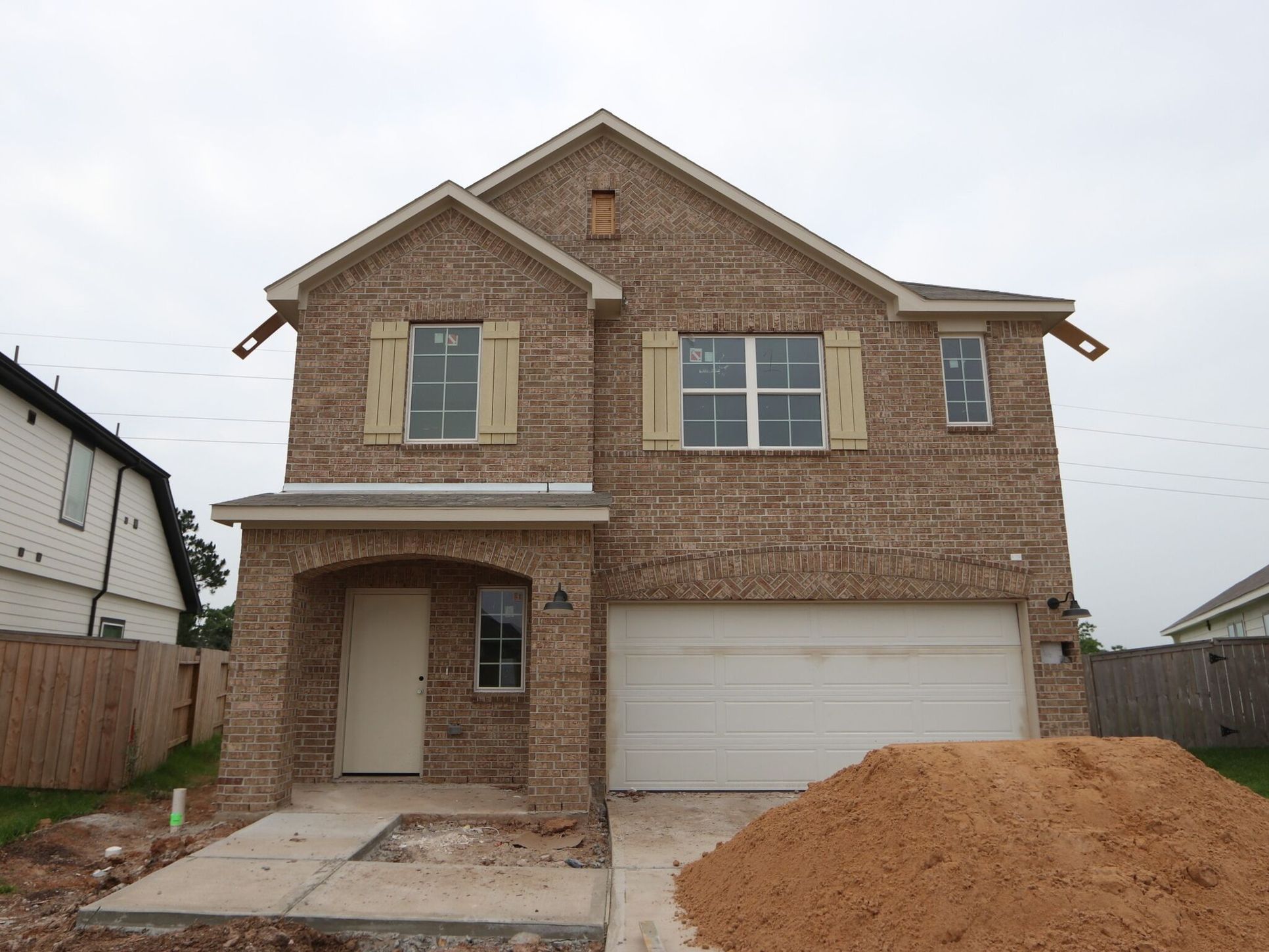 Front Exterior:Front Exterior