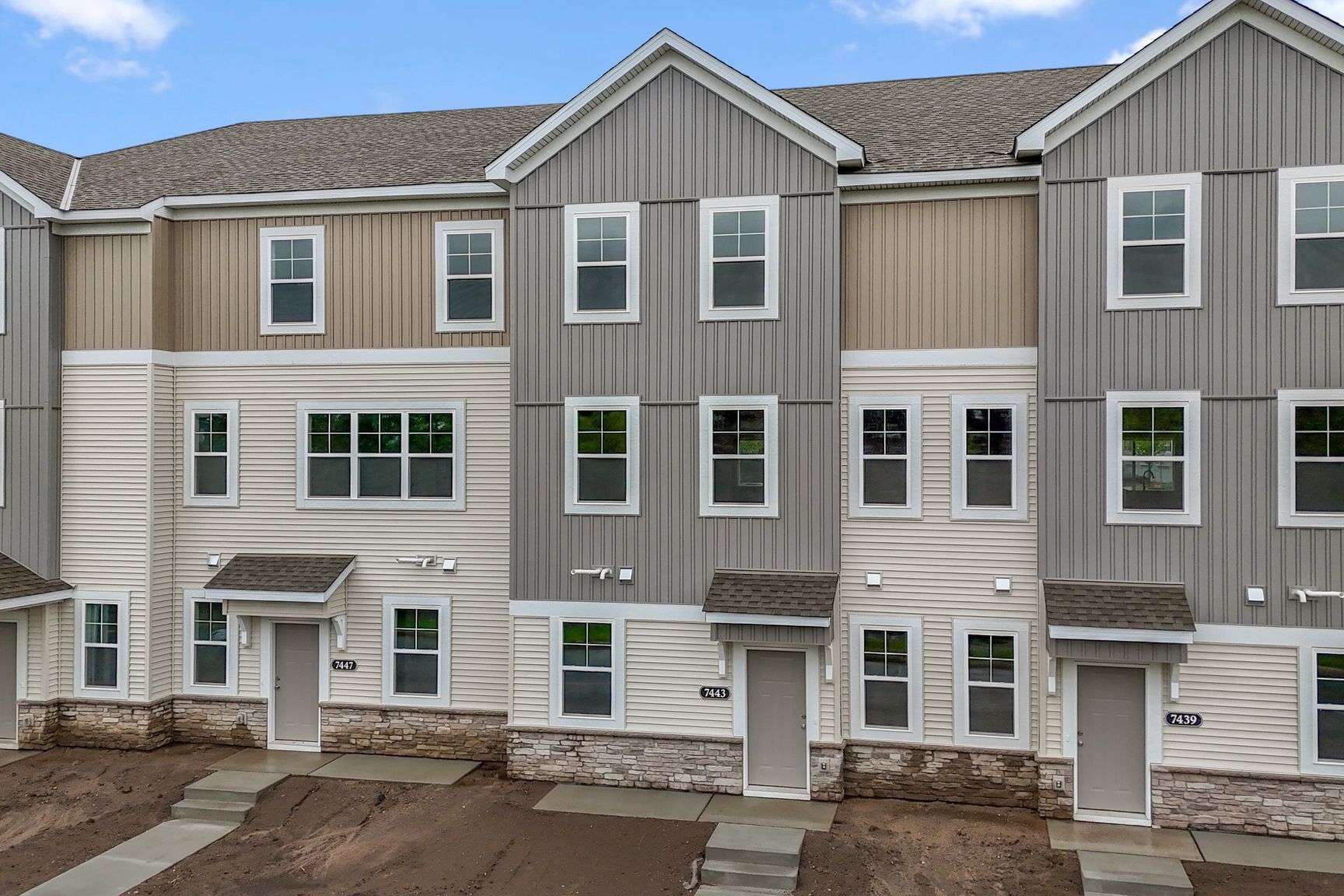 Front Exterior:Front Exterior