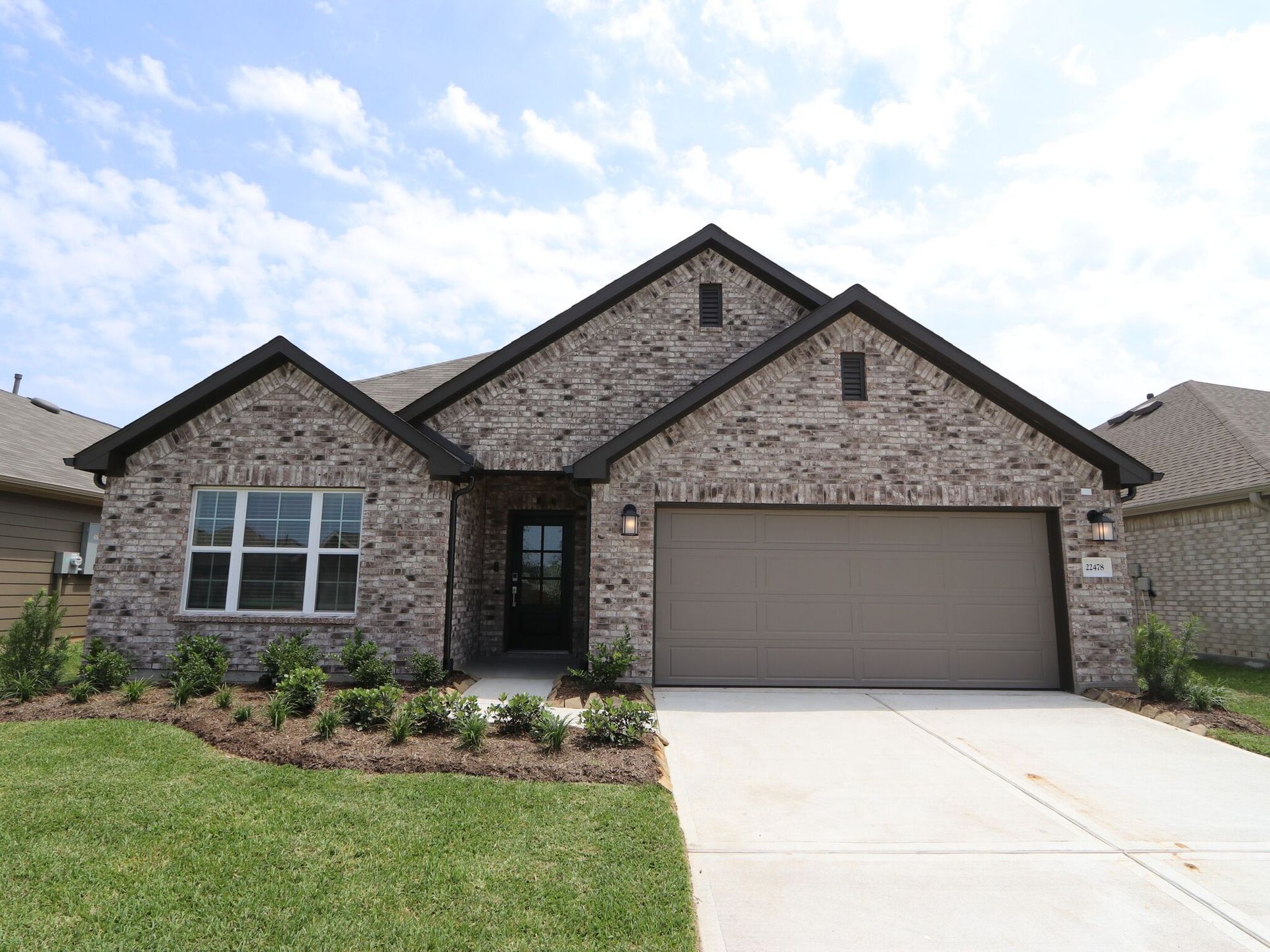 Front Exterior:Front Exterior