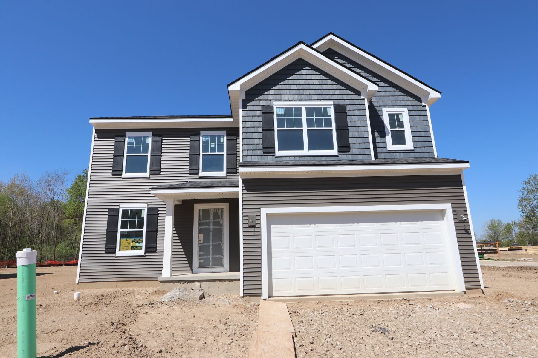 Front Exterior:Front Exterior