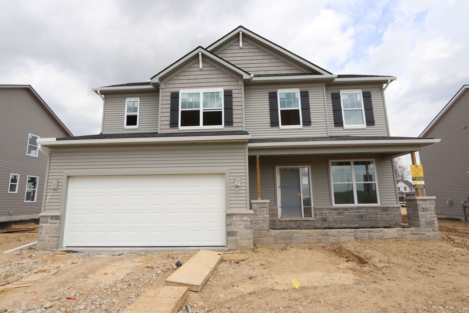 Front Exterior:Front Exterior