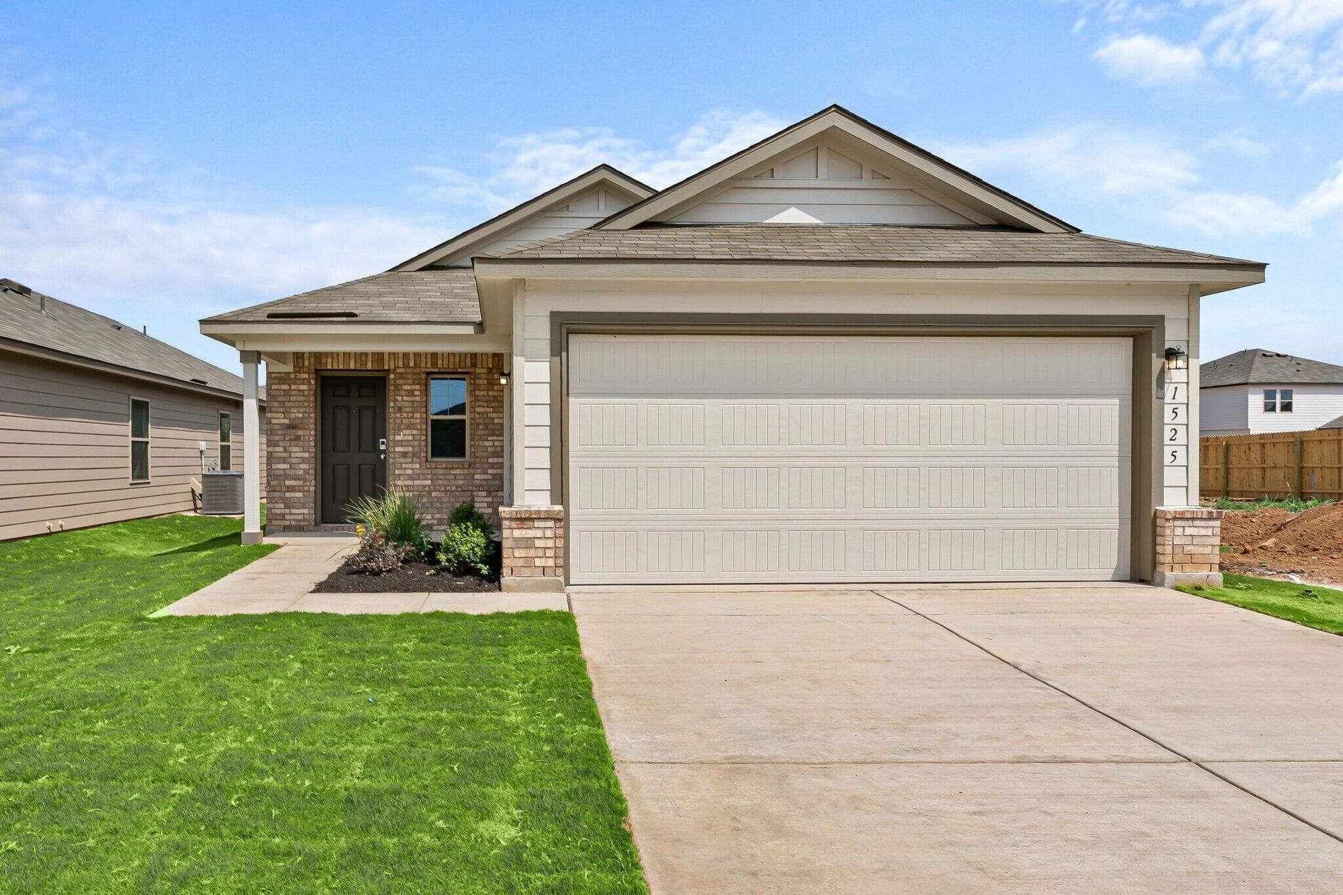 Front Exterior:Front Exterior