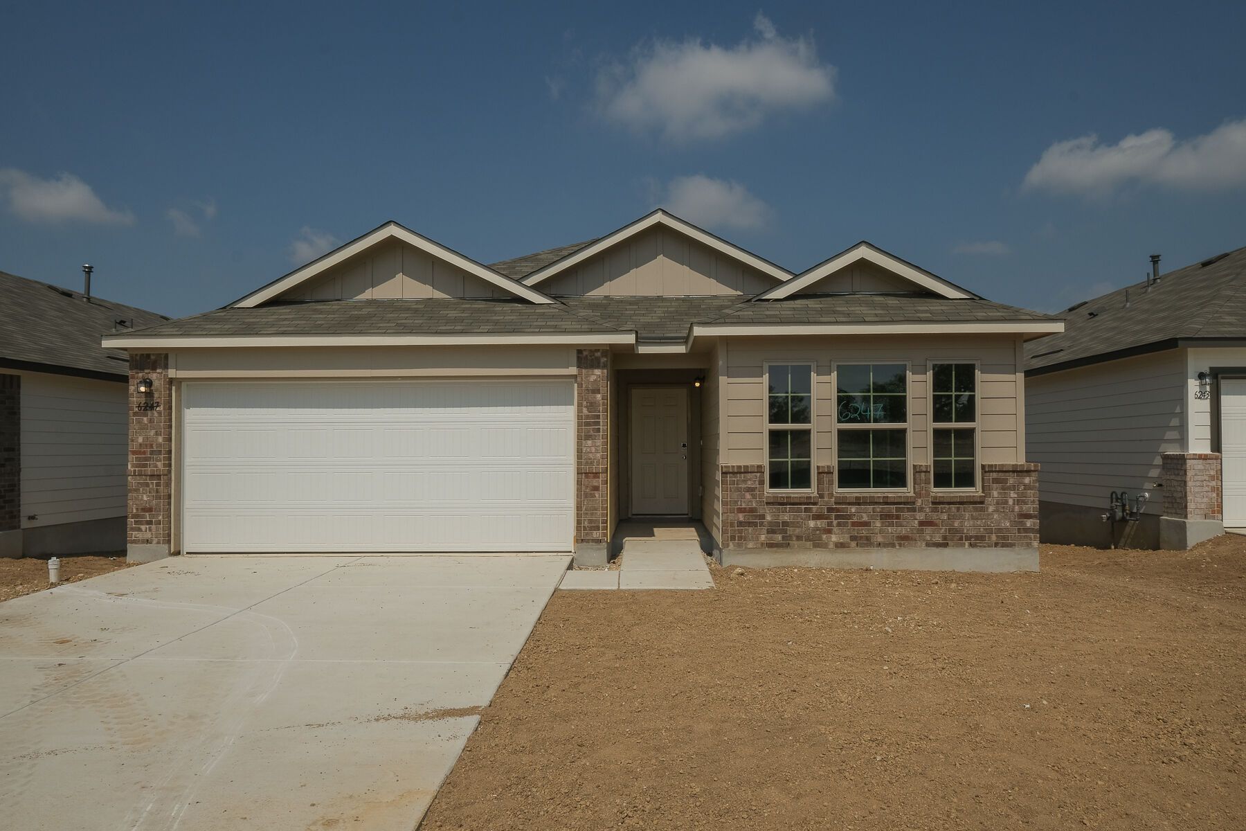 Front Exterior:Front Exterior