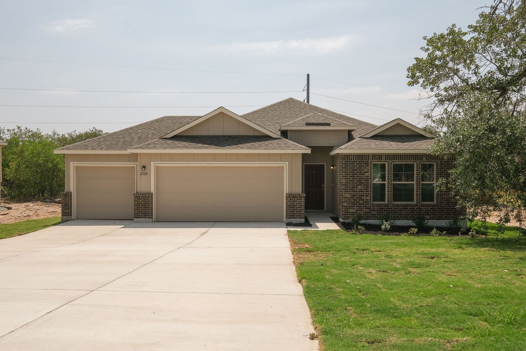 Front Exterior:Front Exterior