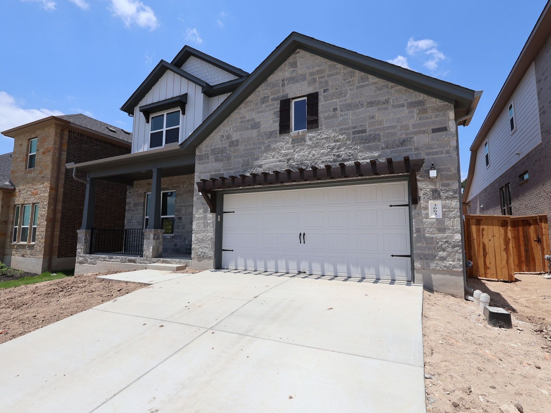 Front Exterior:Front Exterior