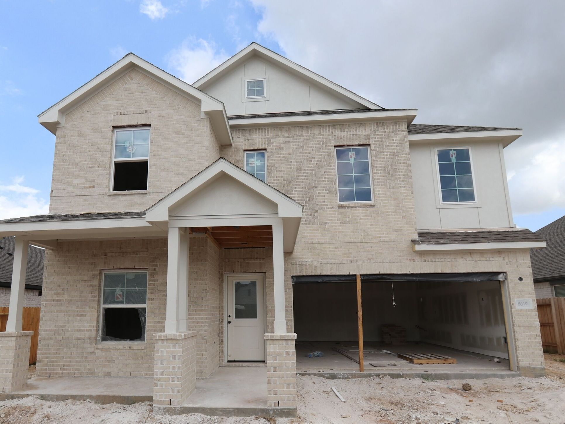 Front Exterior:Front Exterior
