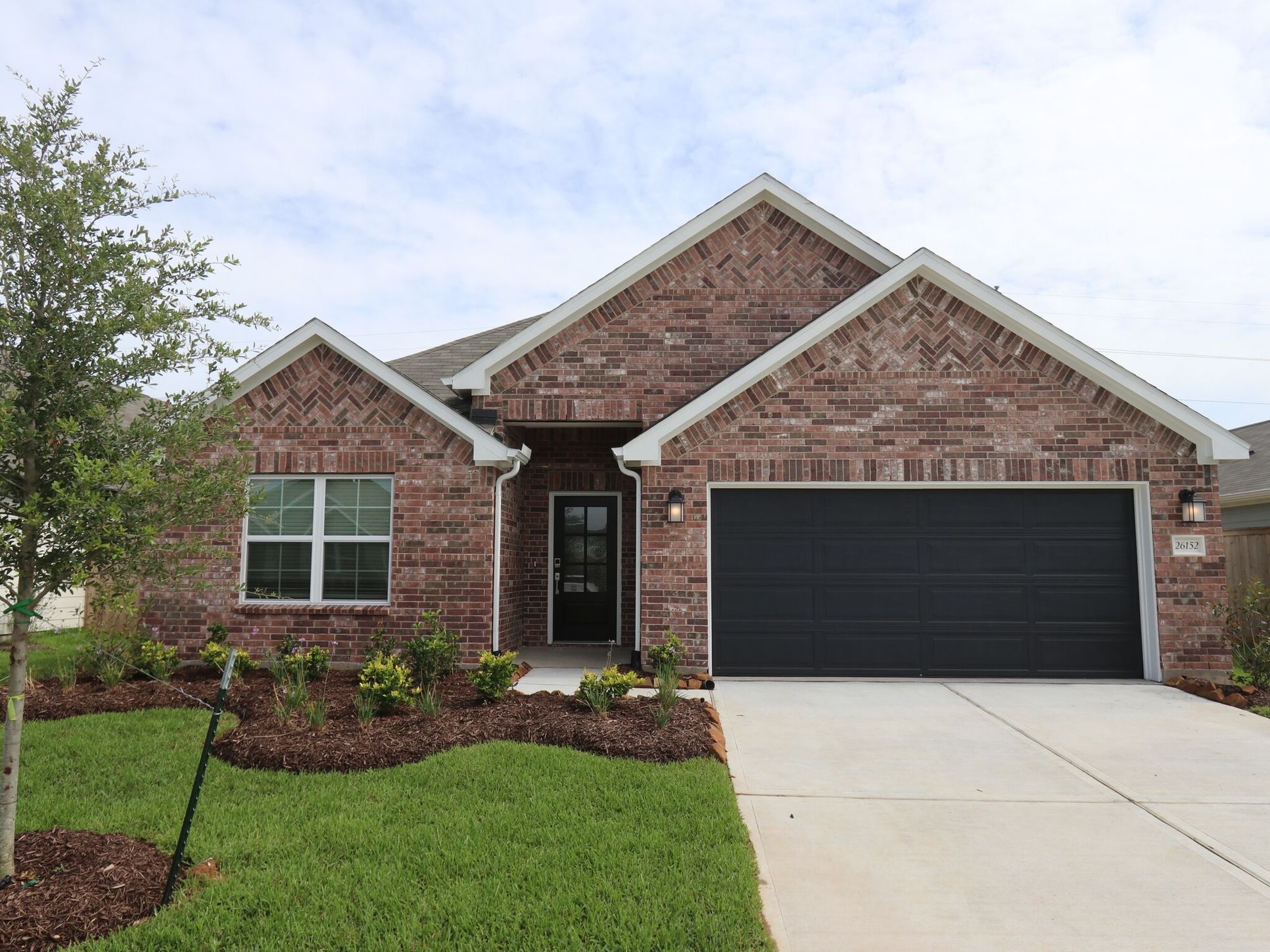 Front Exterior:Front Exterior