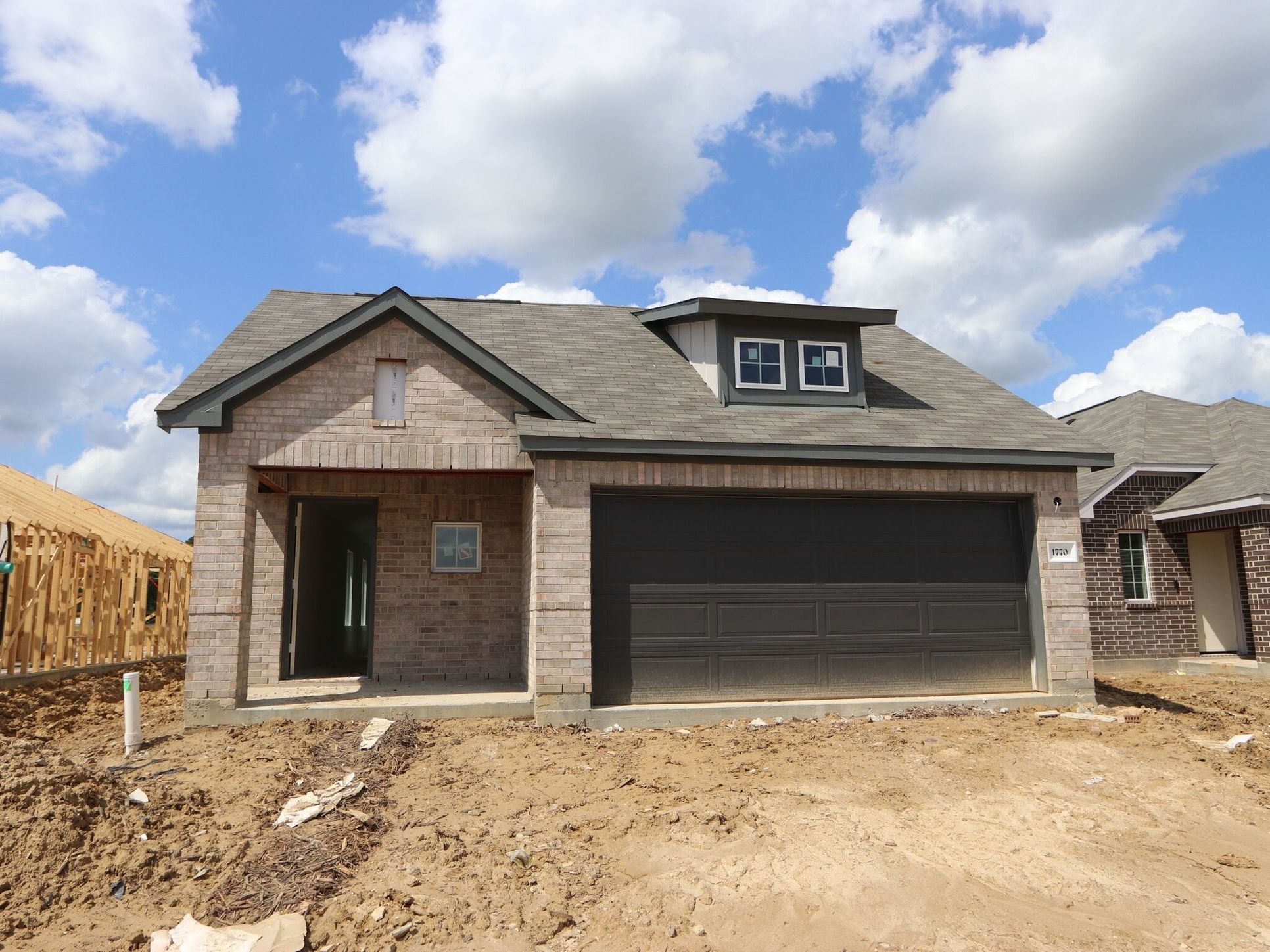 Front Exterior:Front Exterior