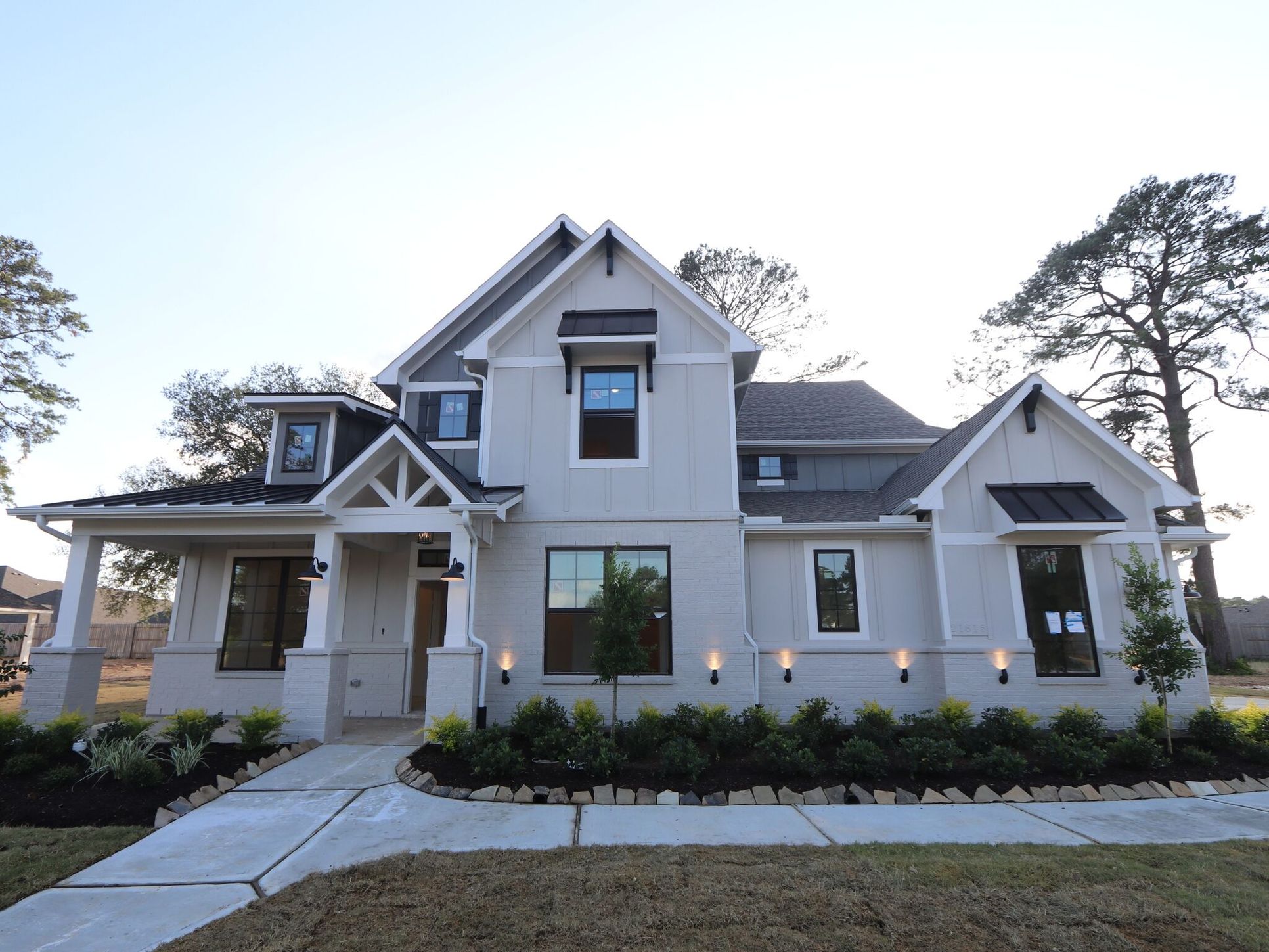 Front Exterior:Front Exterior