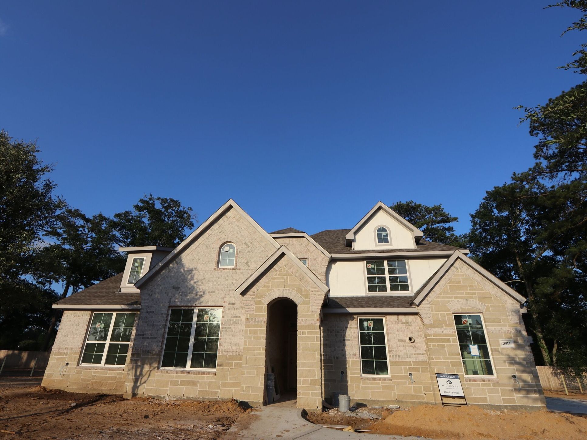 Front Exterior:Front Exterior