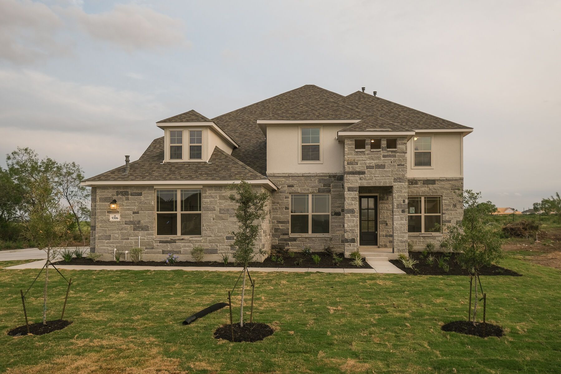 Front Exterior:Front Exterior
