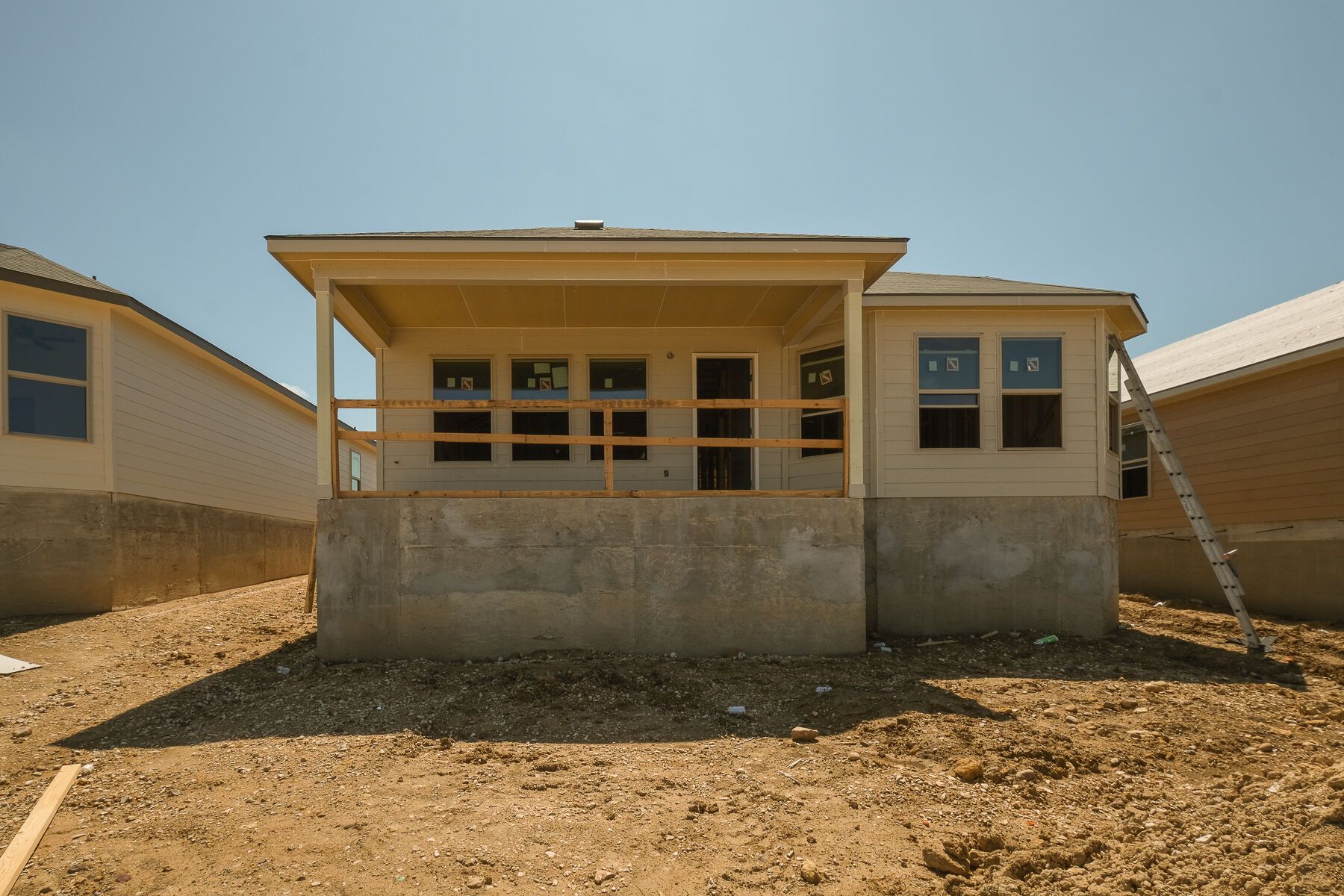 Back Exterior:Back Exterior