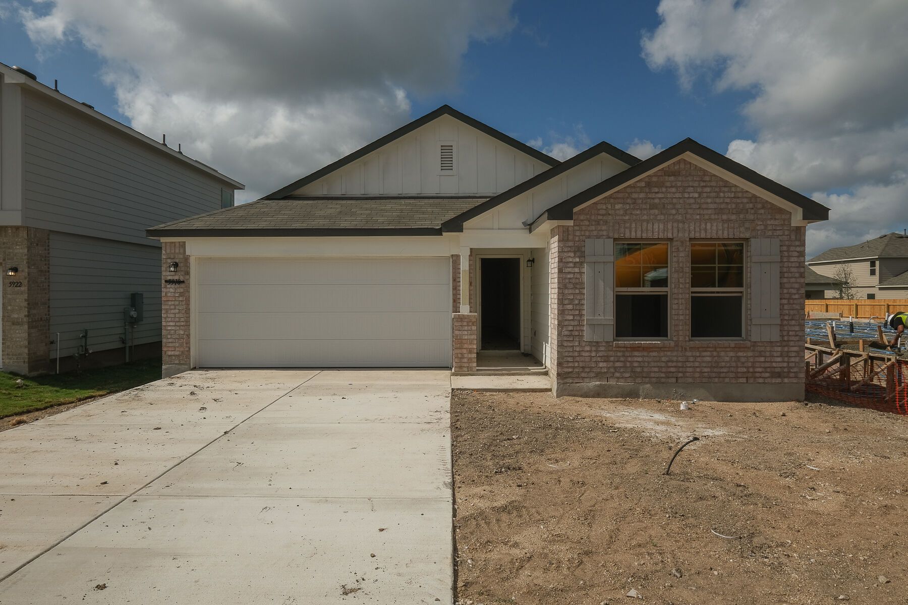 Exterior:Exterior