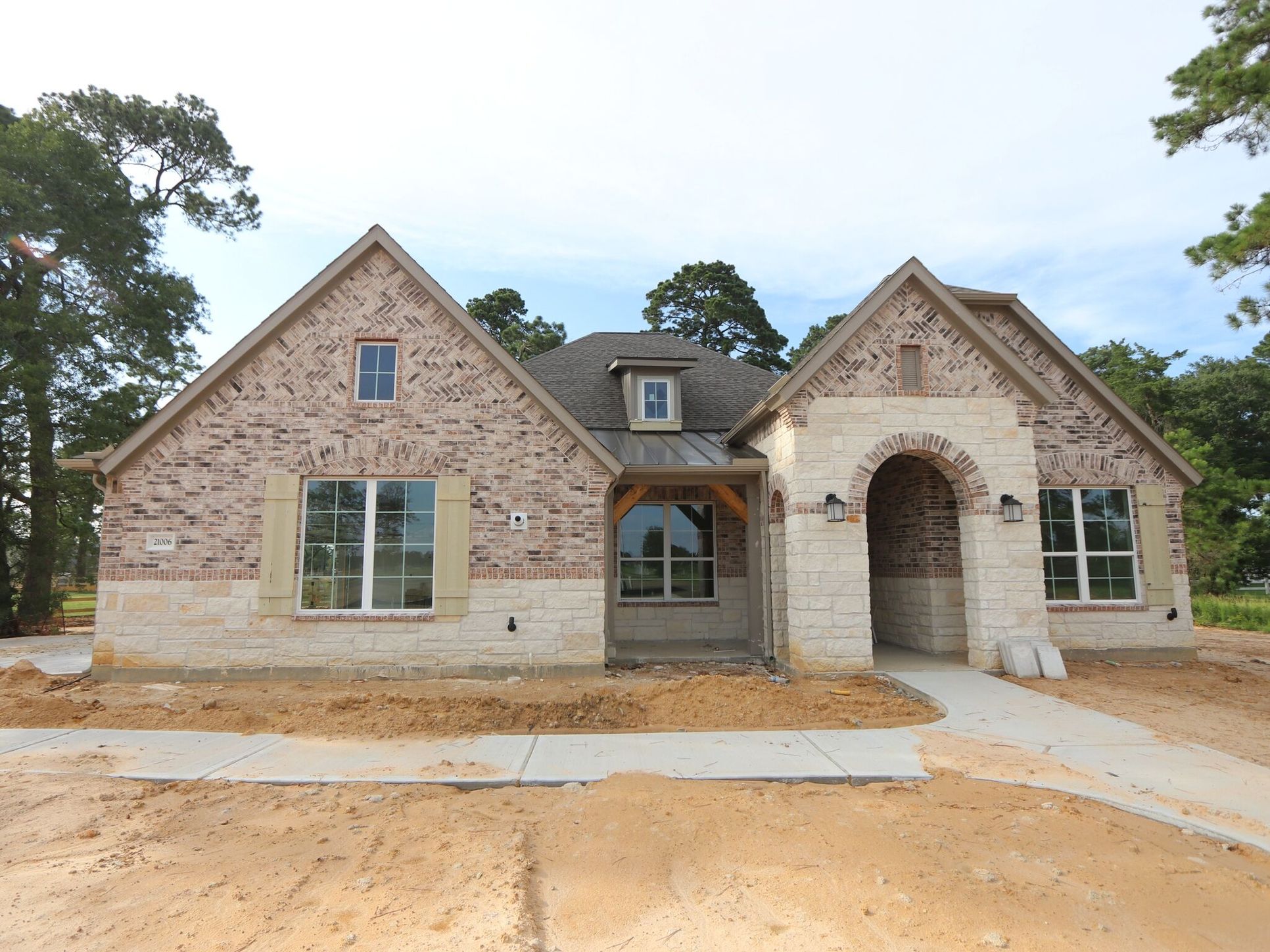 Front Exterior:Front Exterior