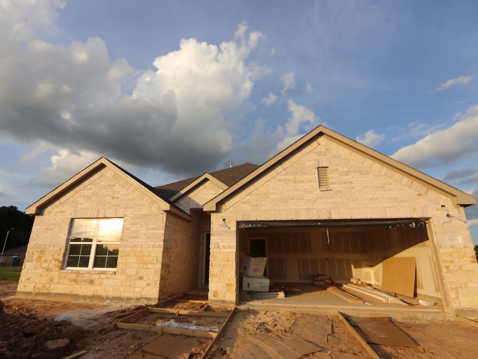 Front Exterior:Front Exterior