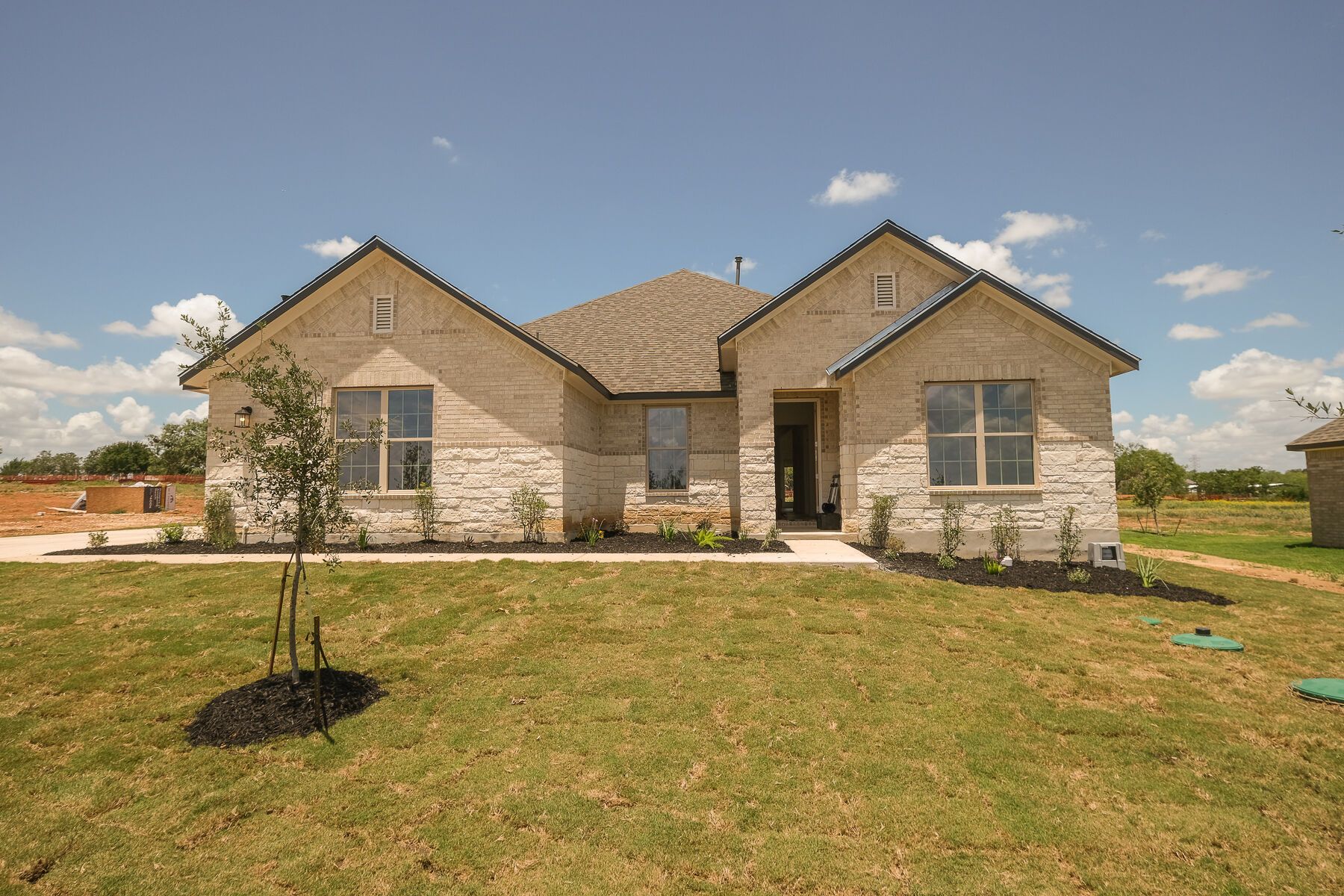 Front Exterior:Front Exterior