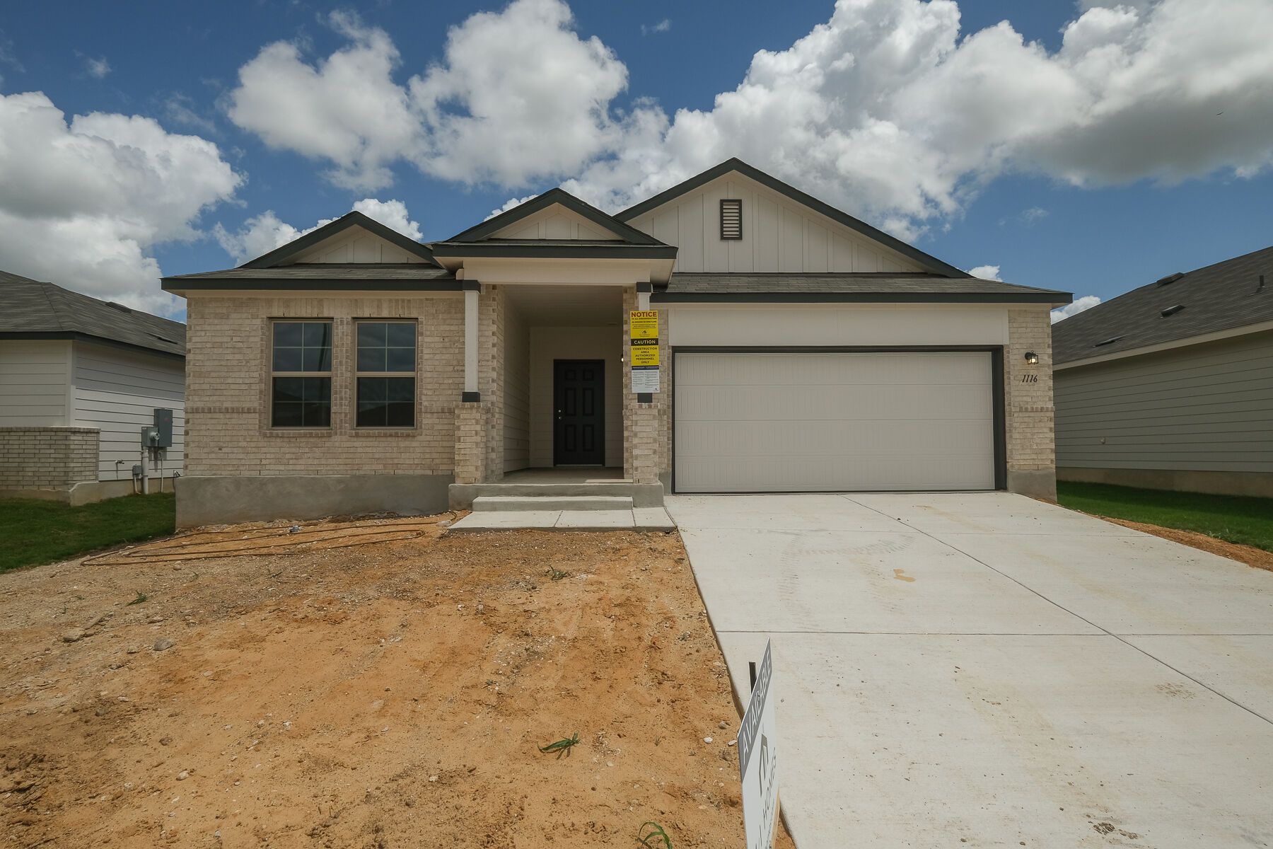 Front Exterior:Front Exterior