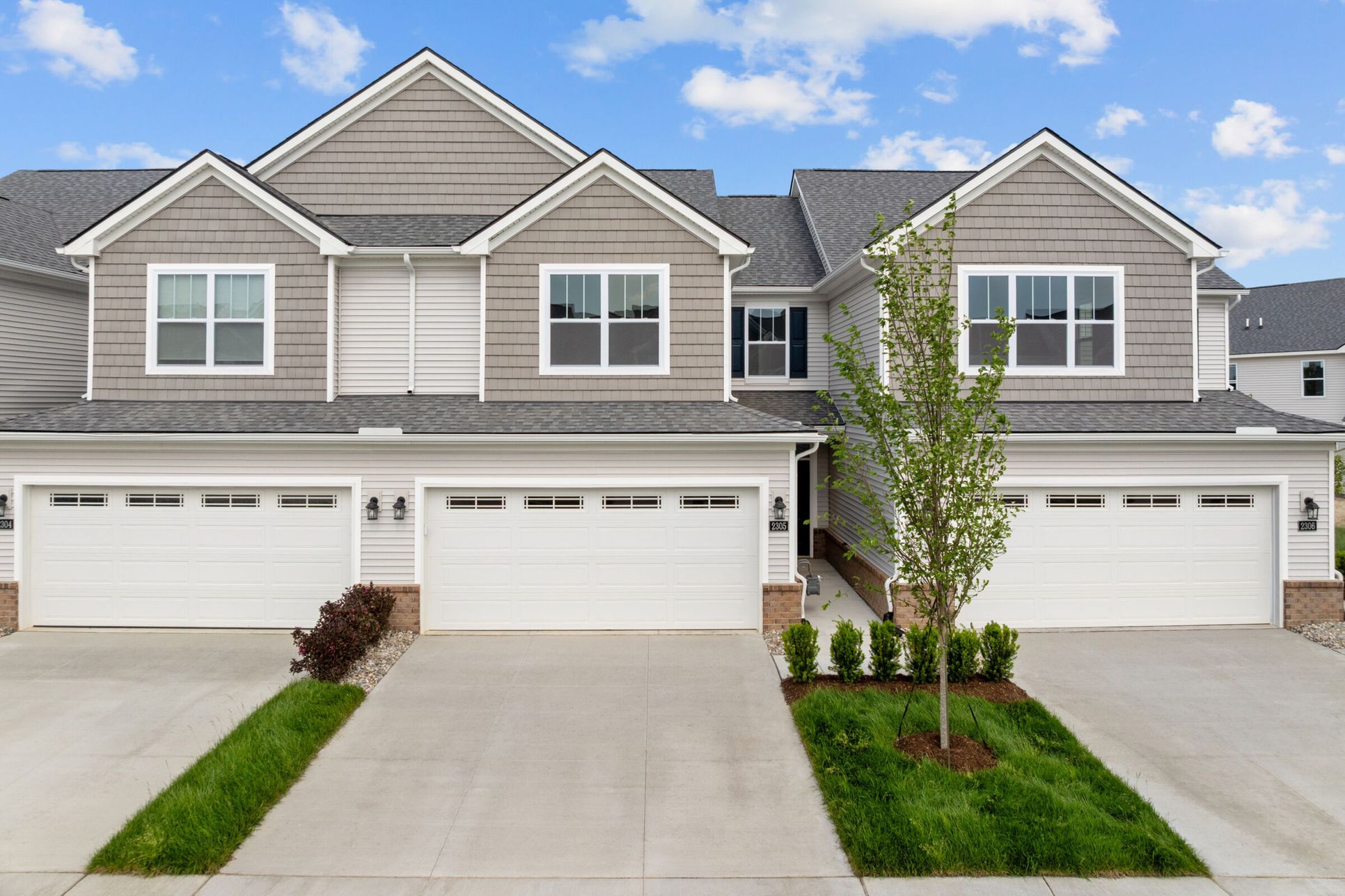 Front Exterior:Front Exterior