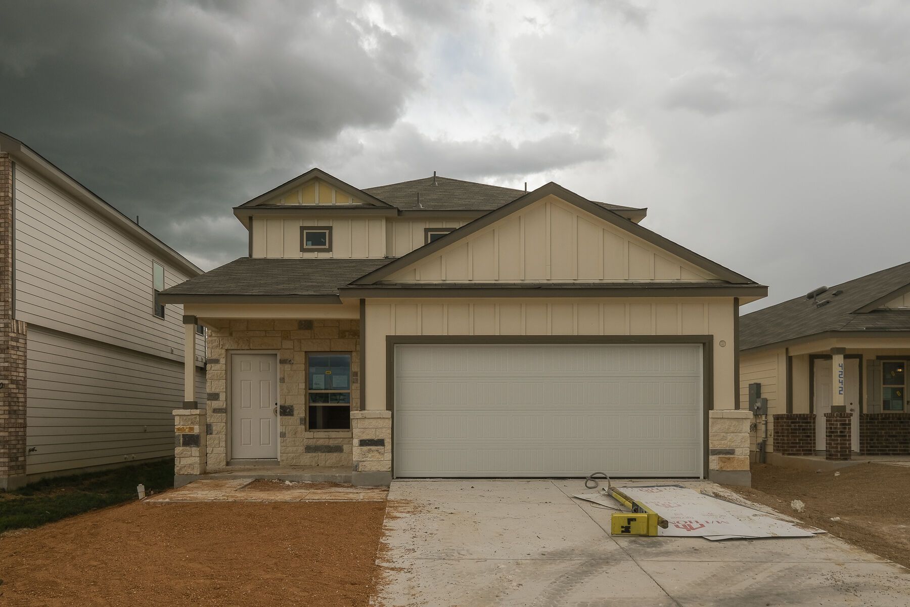 Front Exterior:Front Exterior