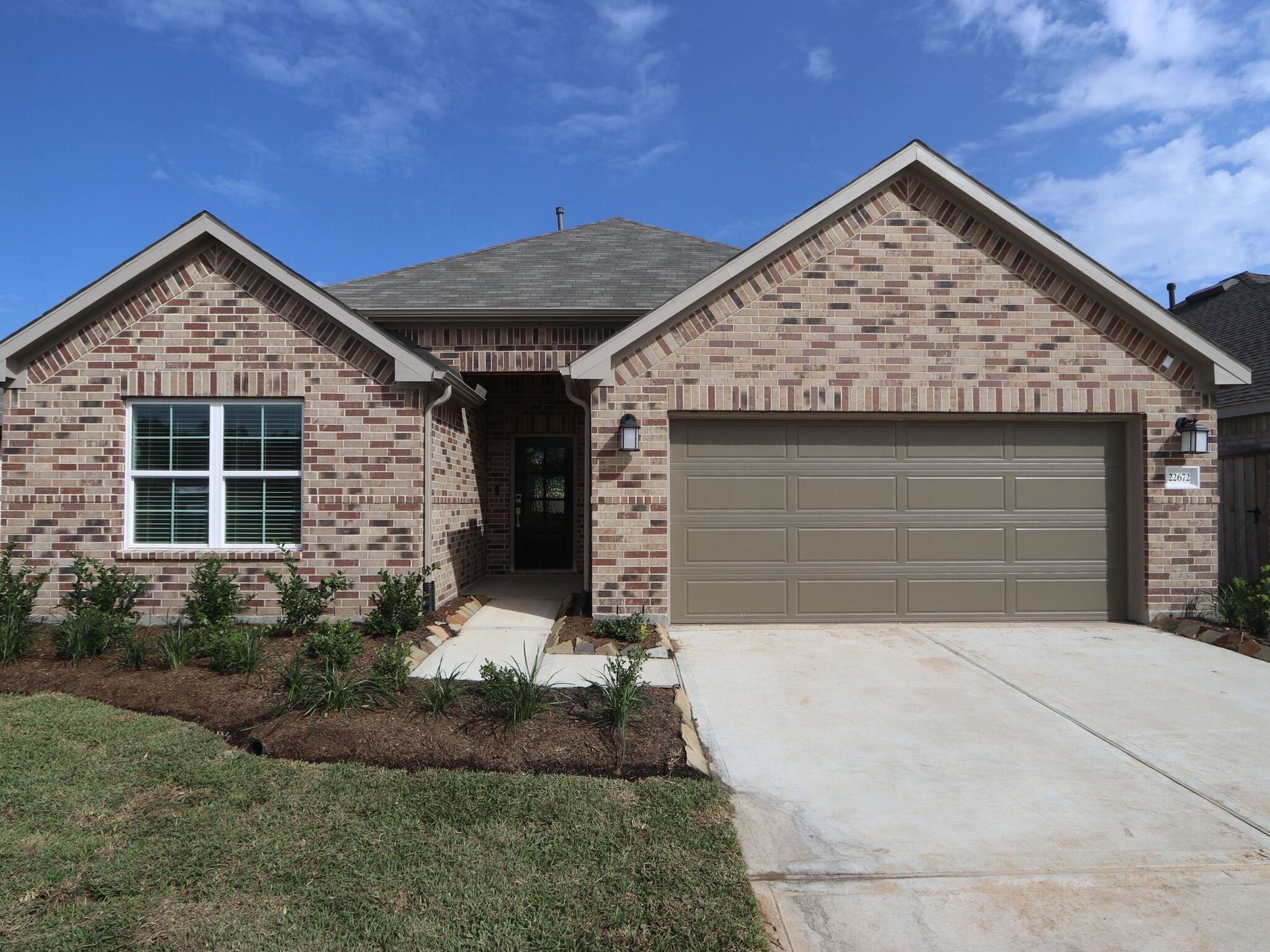 Front Exterior:Front Exterior