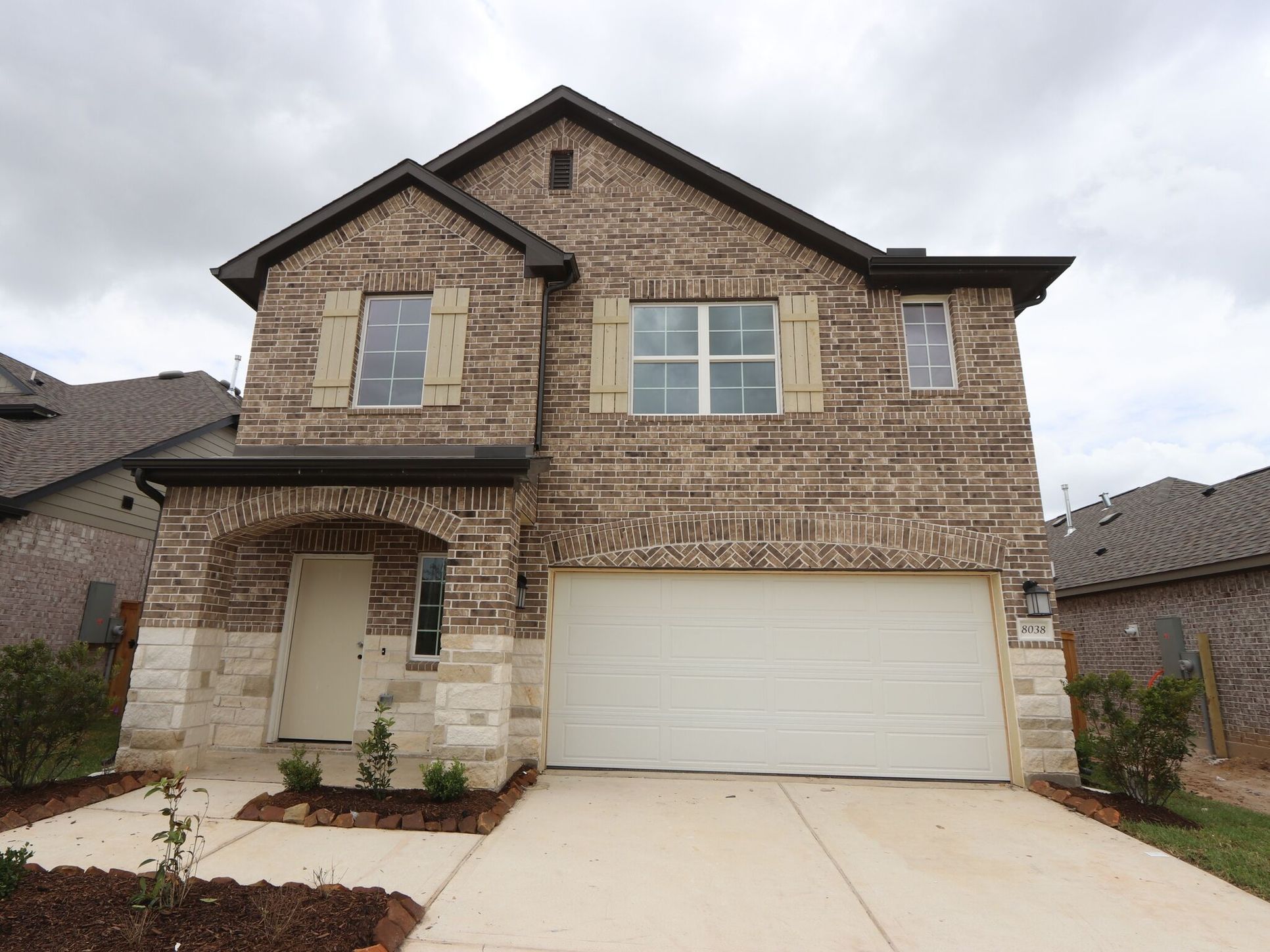 Front Exterior:Front Exterior