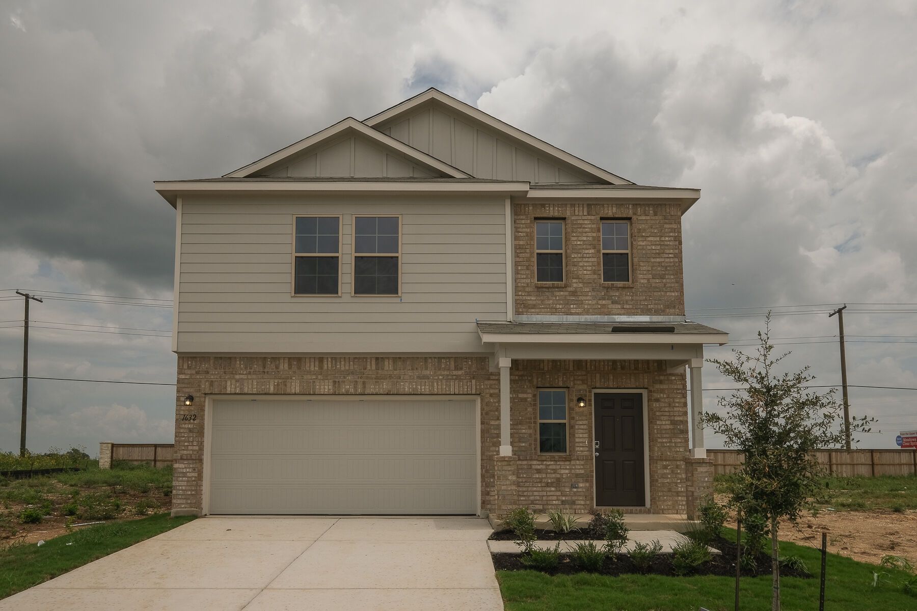 Front Exterior:Front Exterior