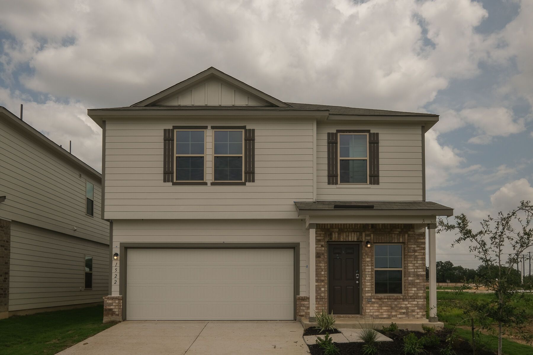 Front Exterior:Front Exterior