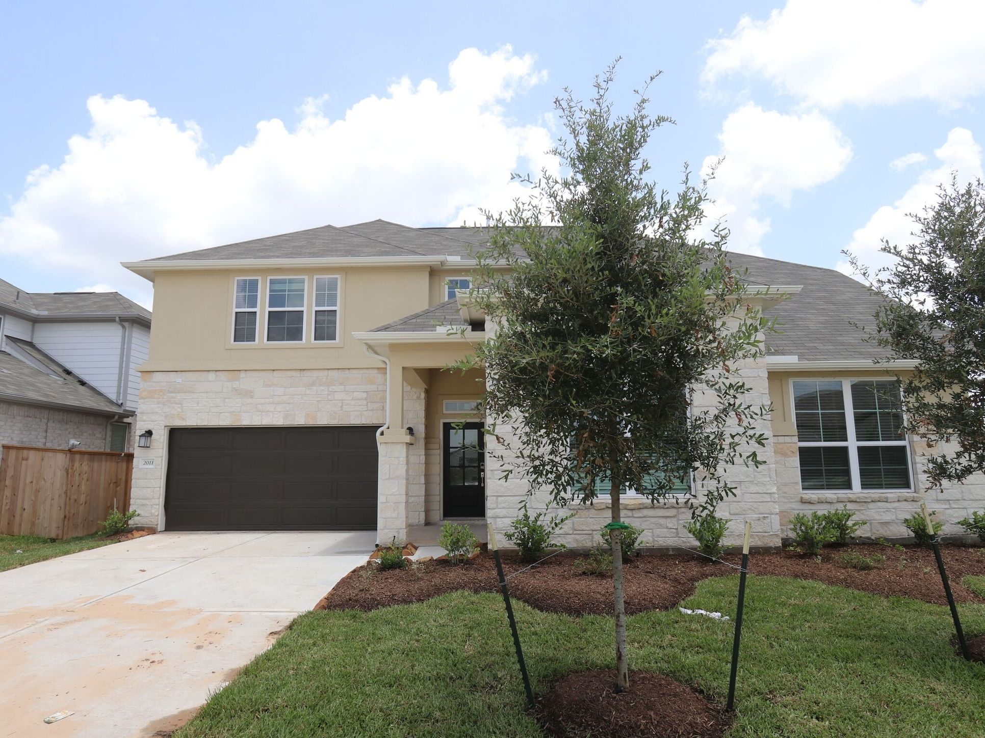 Front Exterior:Front Exterior