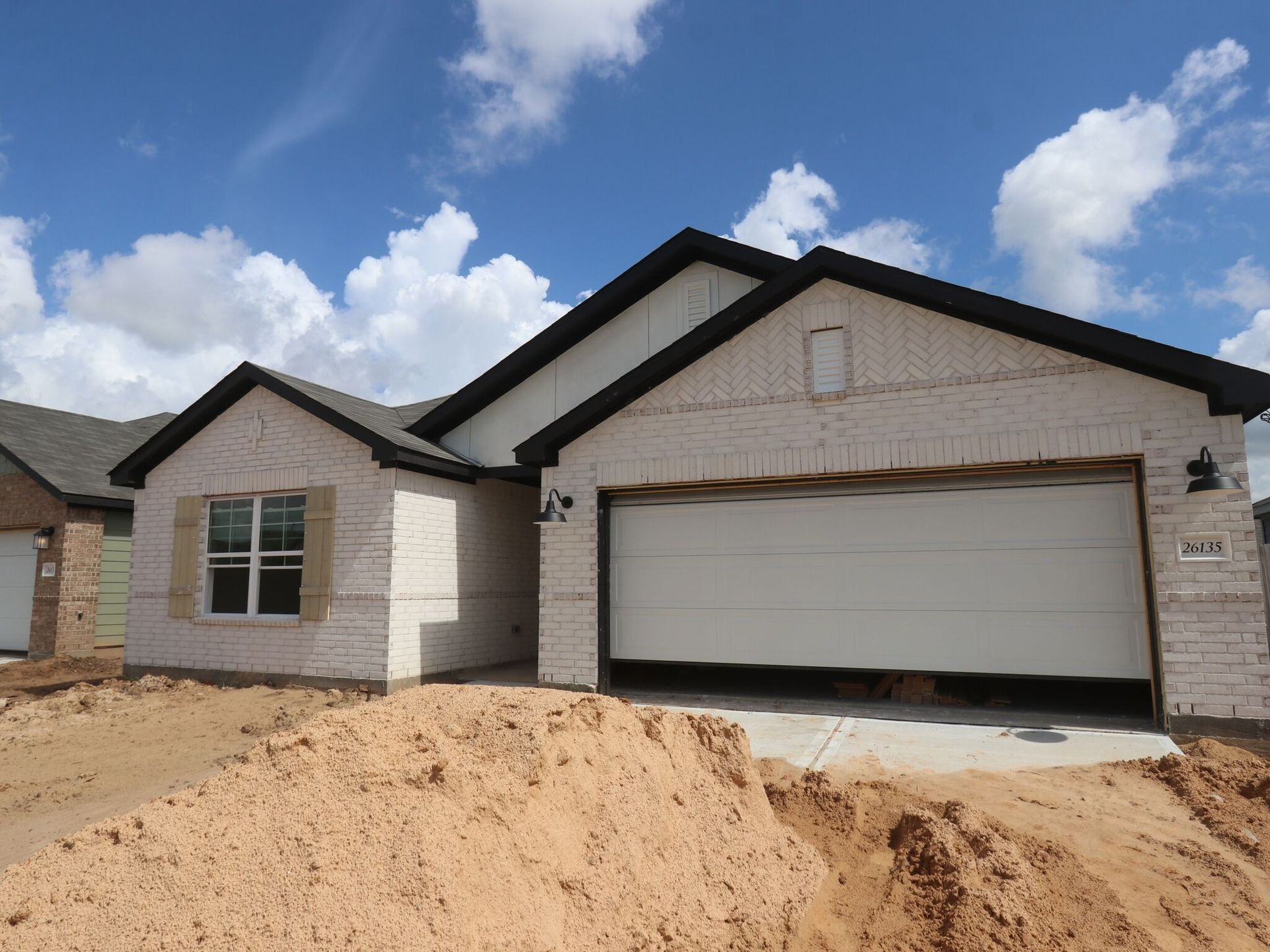 Exterior:Exterior