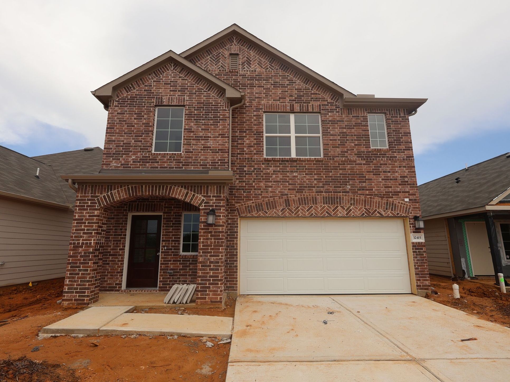 Front Exterior:Front Exterior