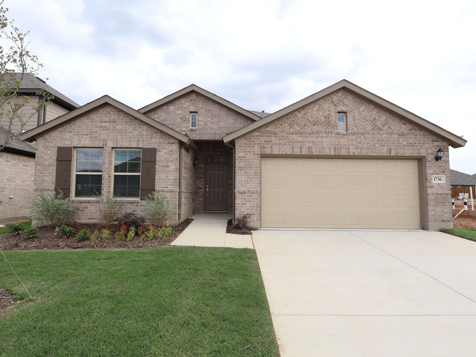 Exterior:Exterior