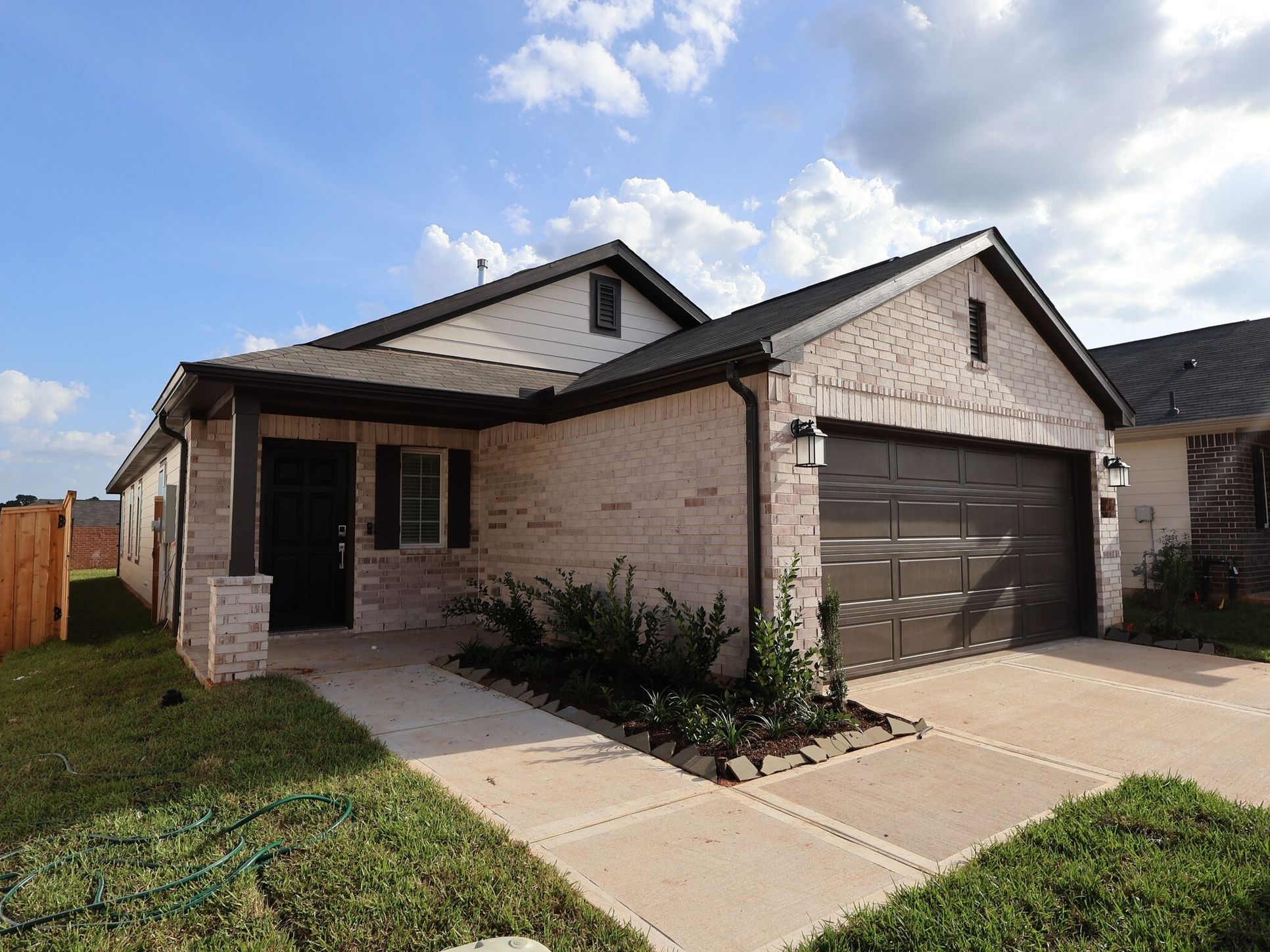 Exterior:Exterior