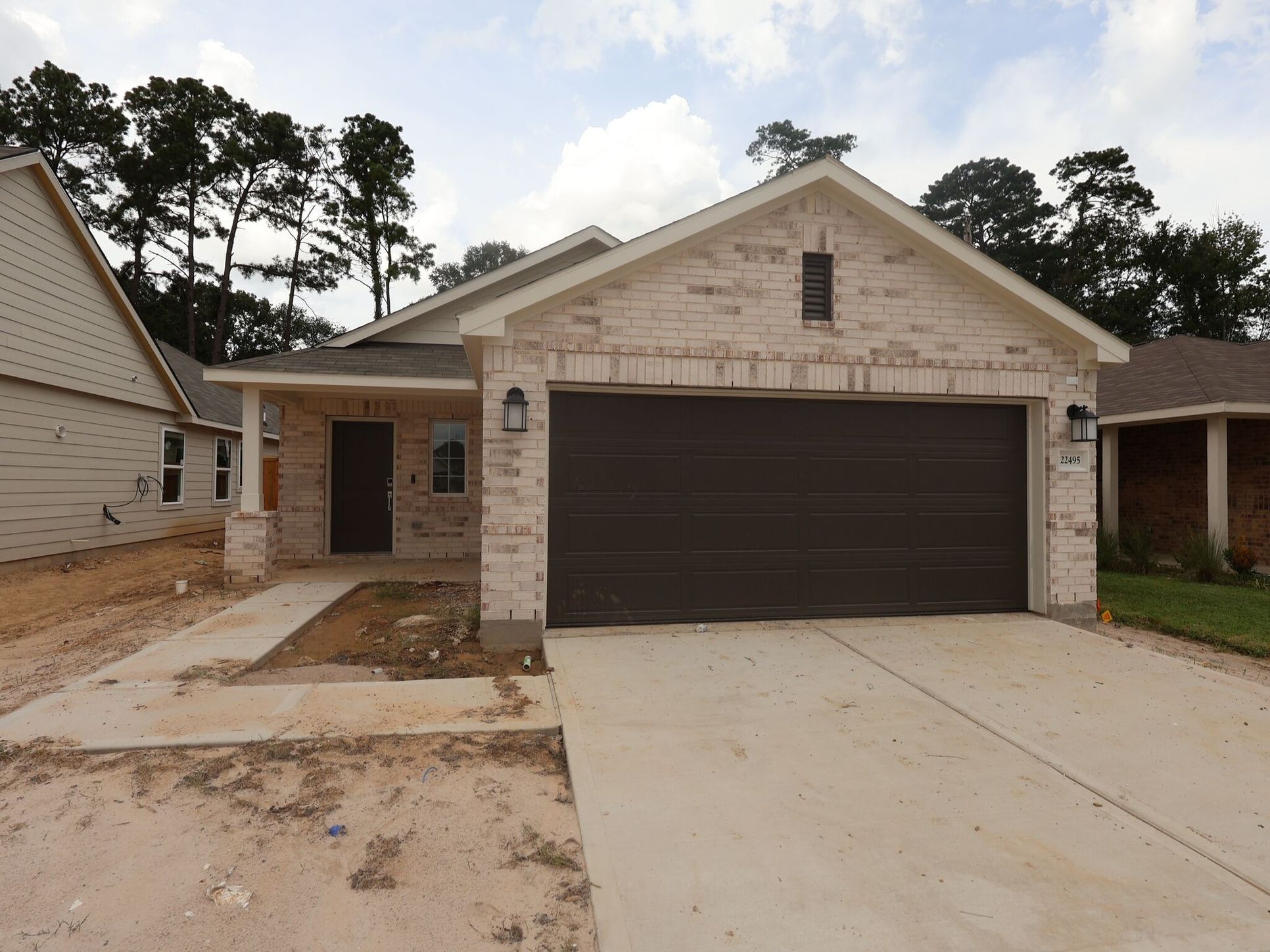 Front Exterior:Front Exterior