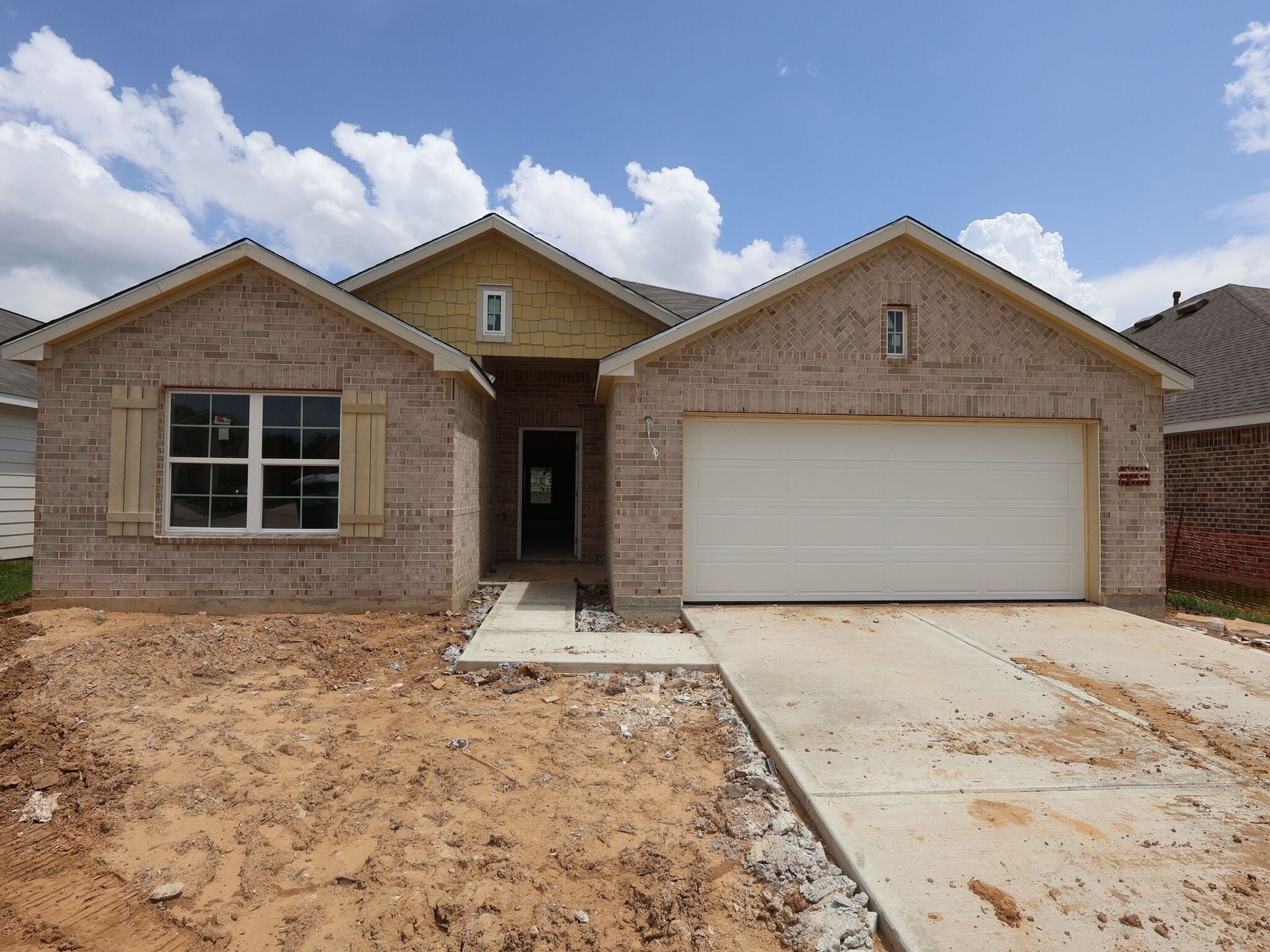 Front Exterior:Front Exterior