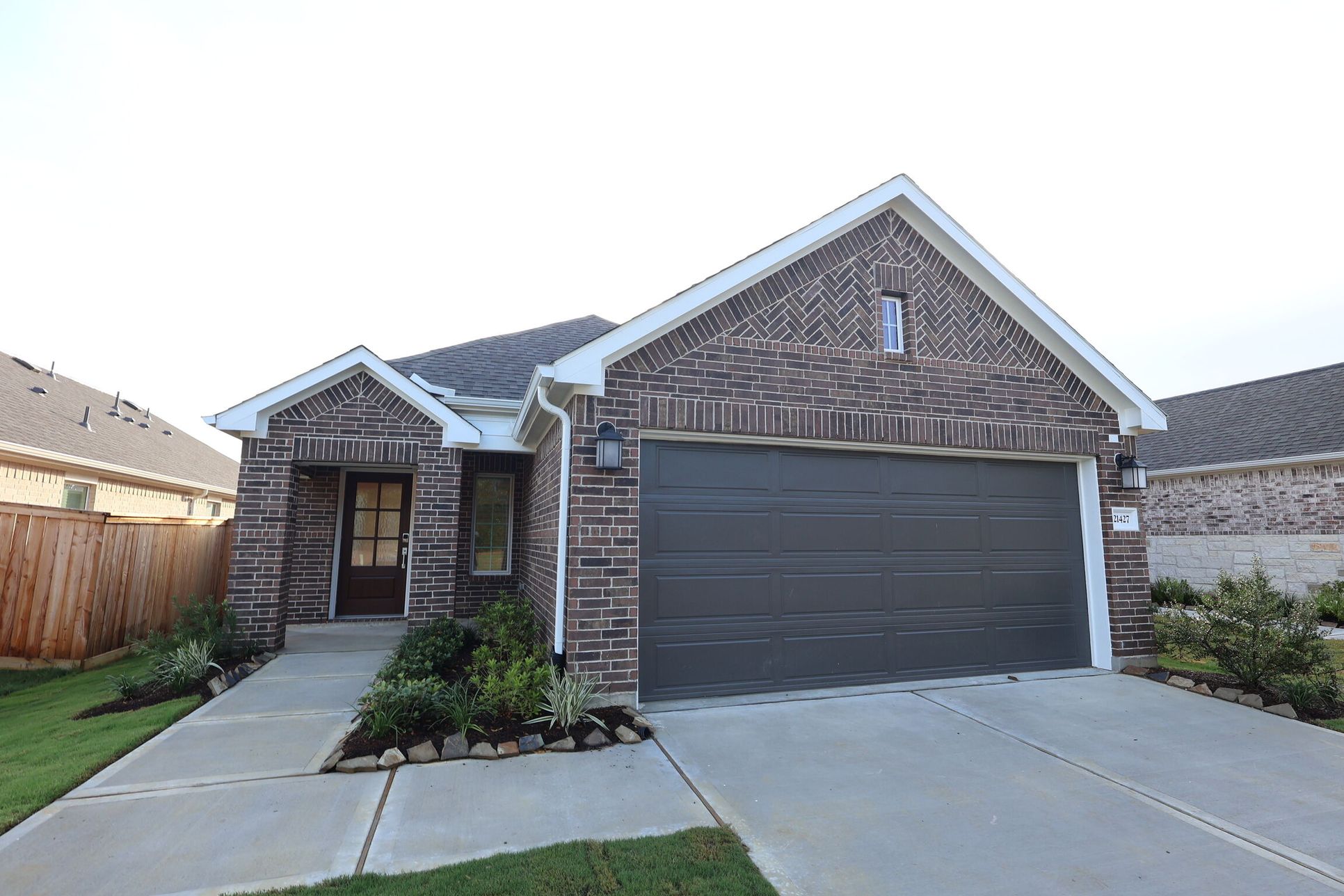 Front Exterior:Front Exterior