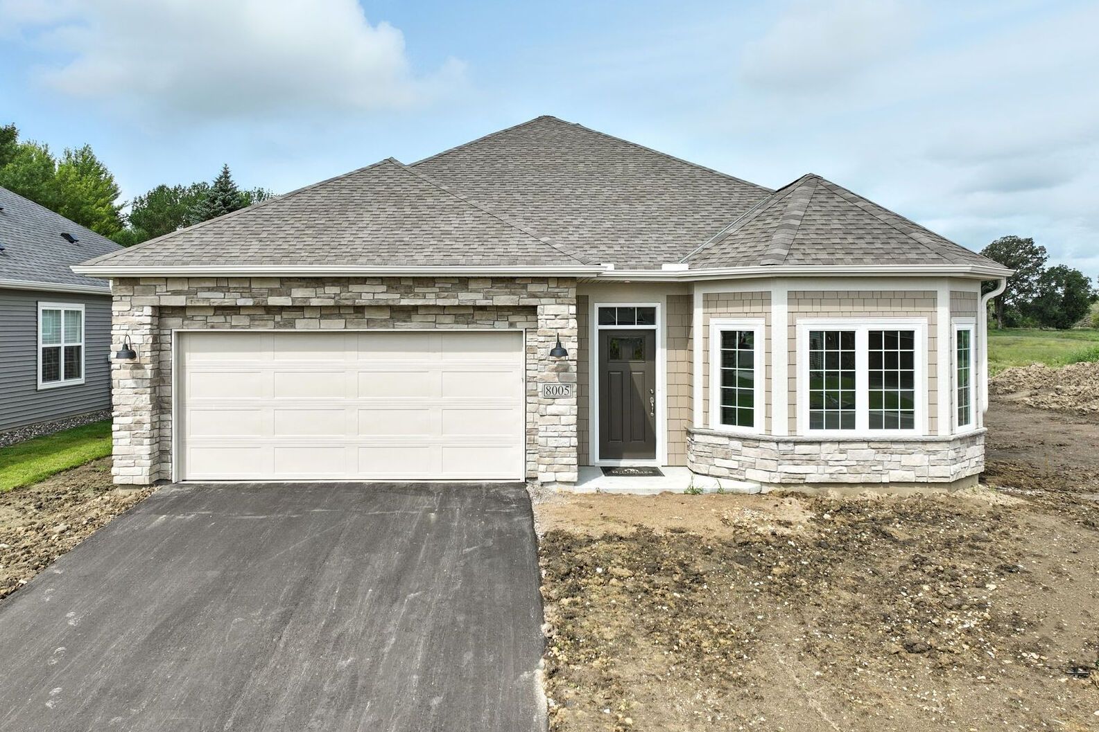Exterior:Exterior