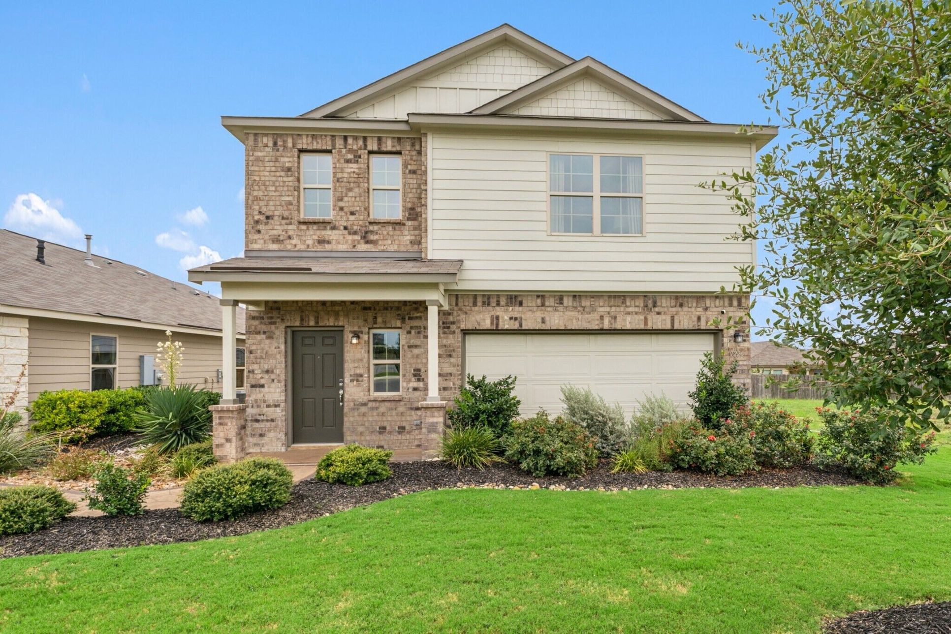 Front Exterior:Front Exterior